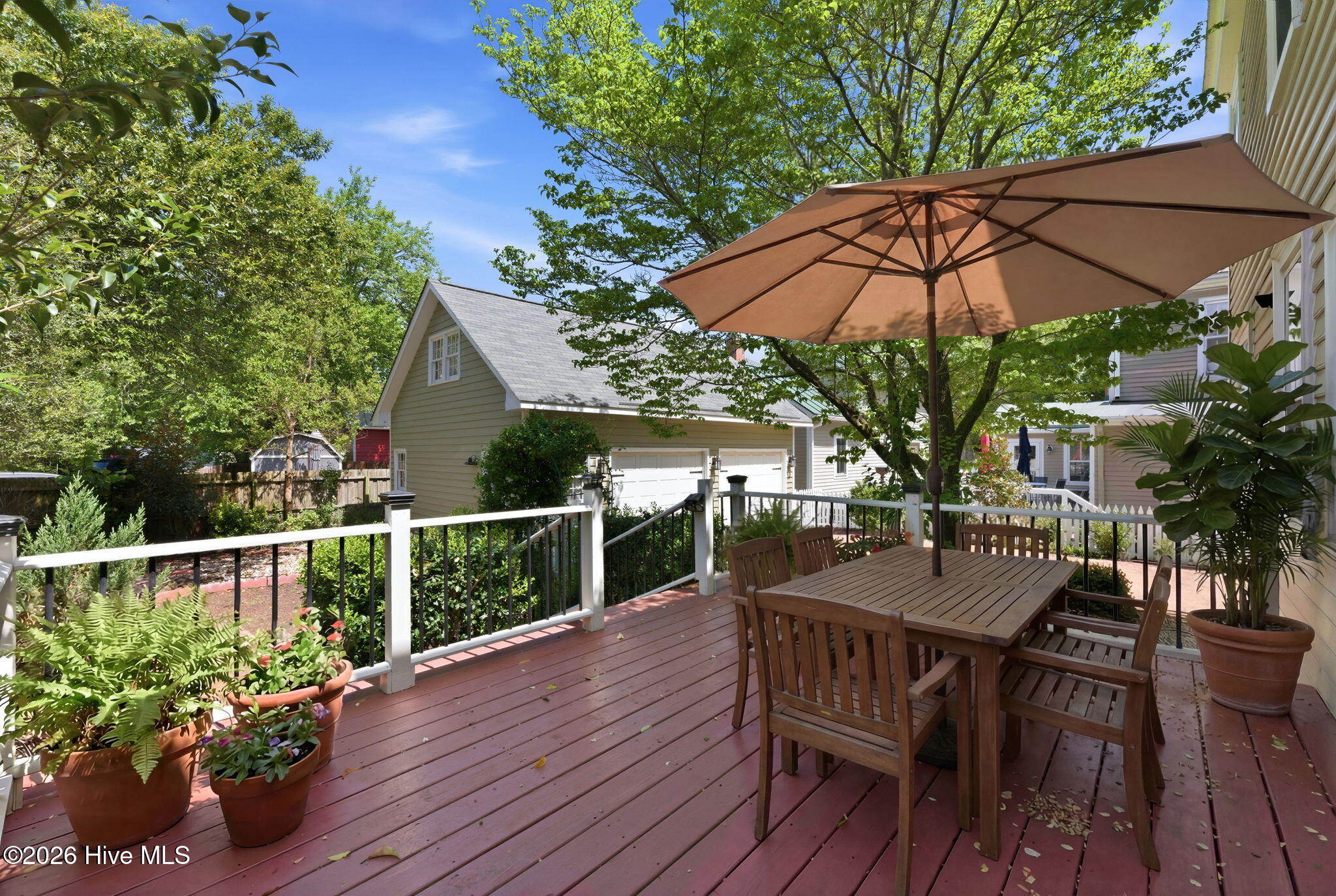 804 Pollock Street Property Photo 44