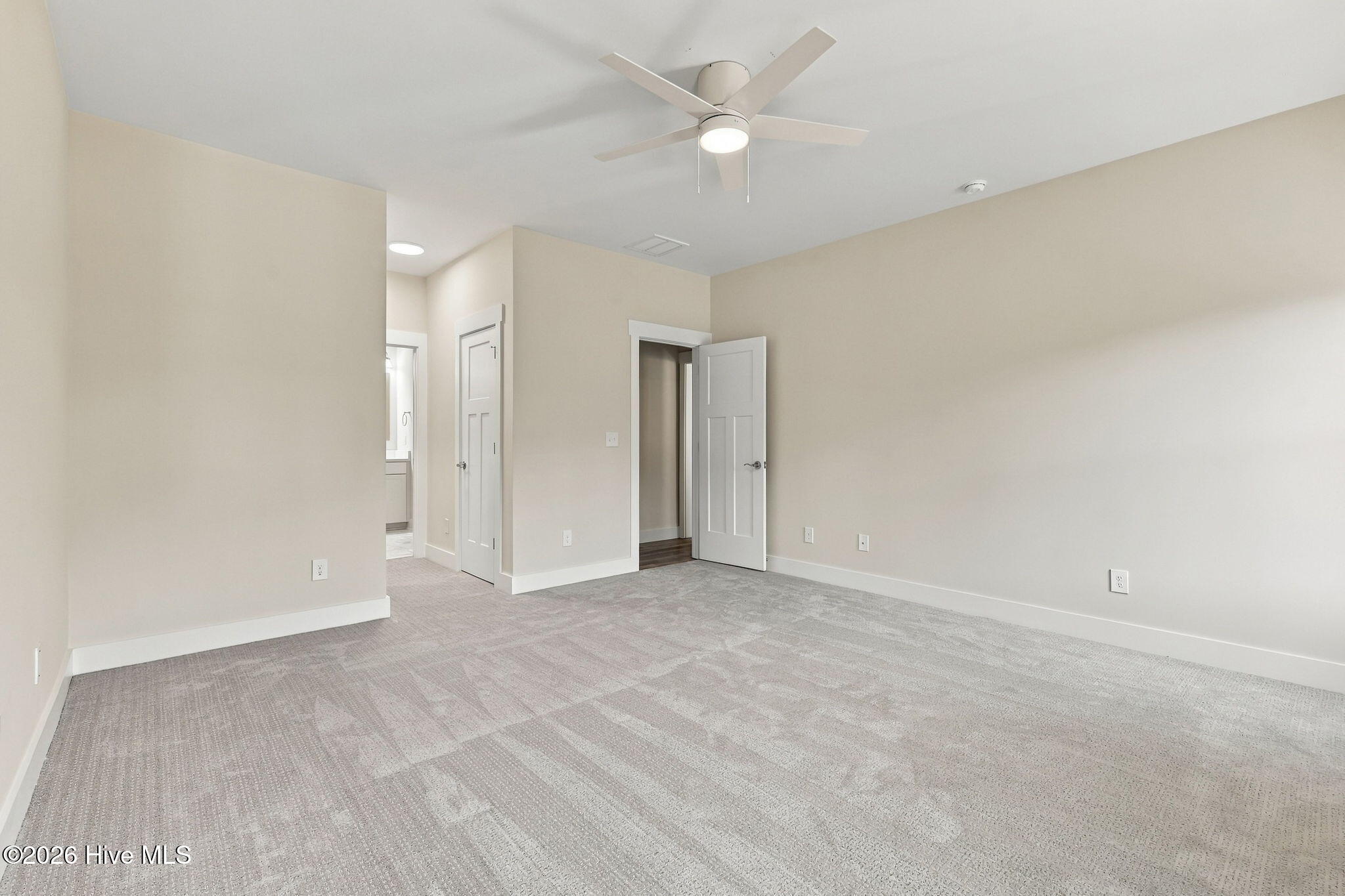 454 James Street Property Photo 15