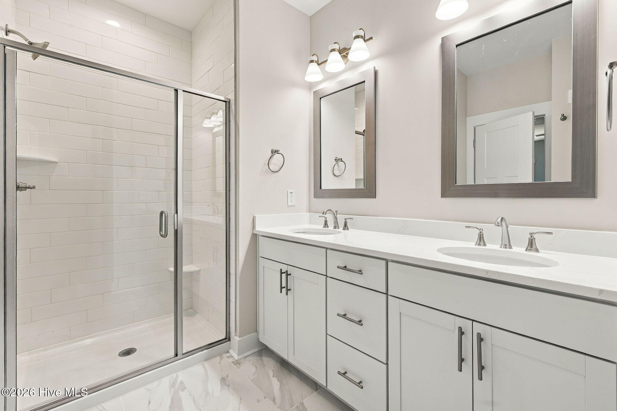 454 James Street Property Photo 18