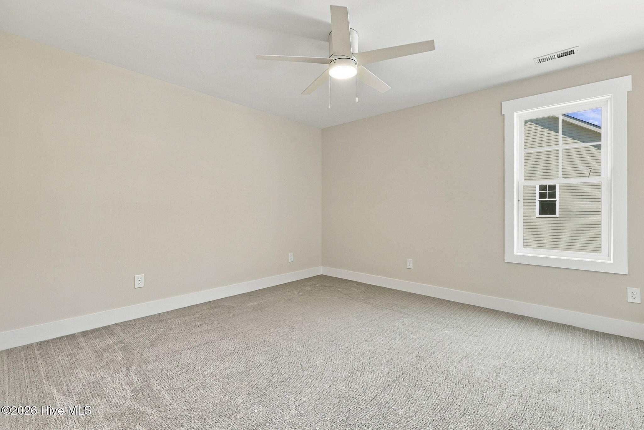 454 James Street Property Photo 29