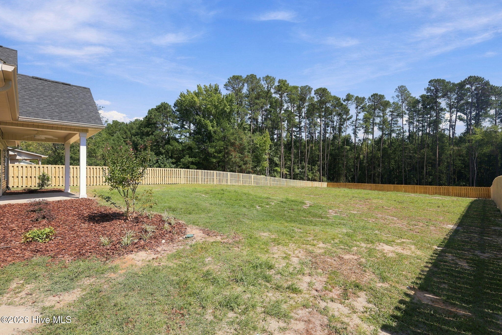 454 James Street Property Photo 32