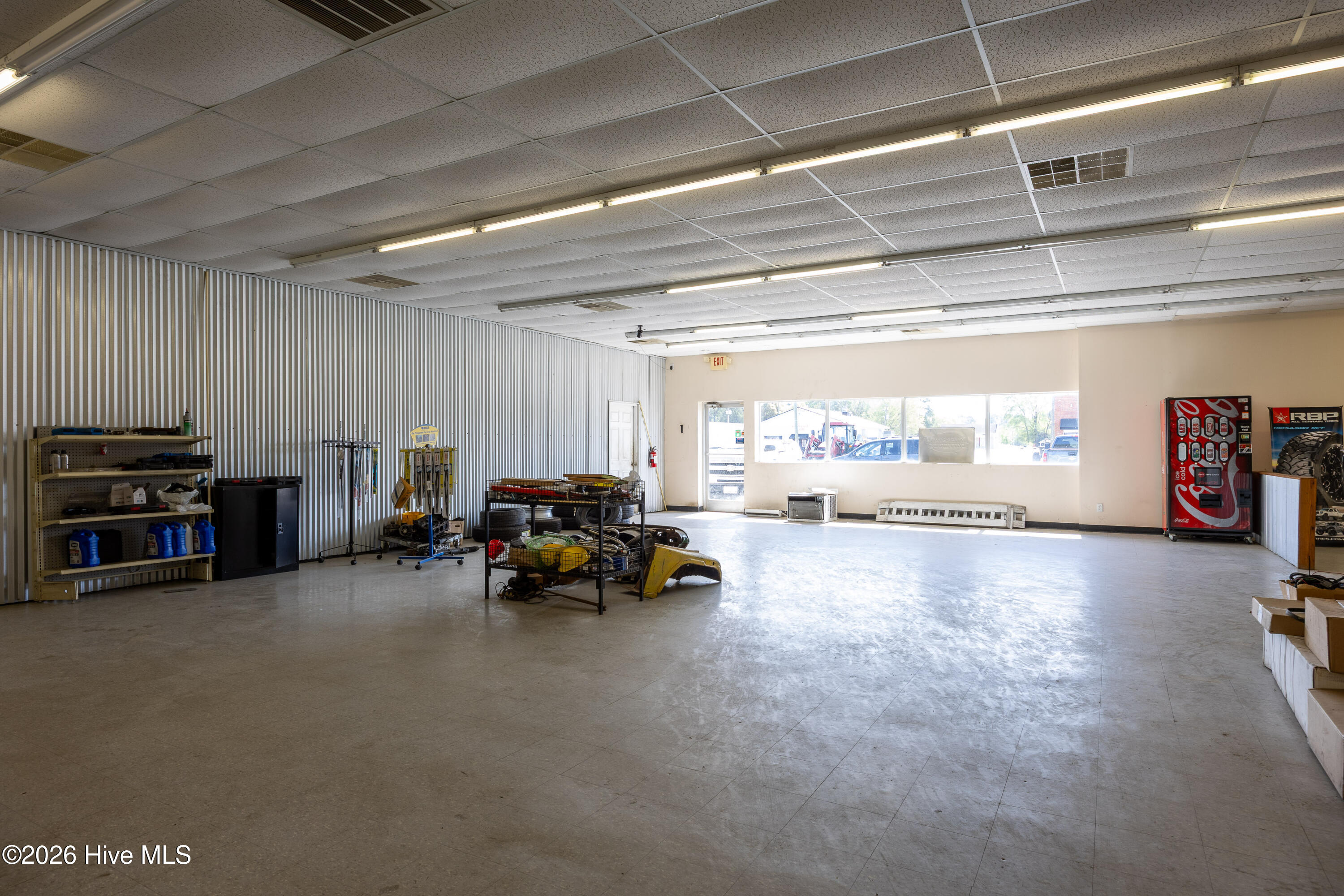 24 S Ingold Avenue Property Photo 17