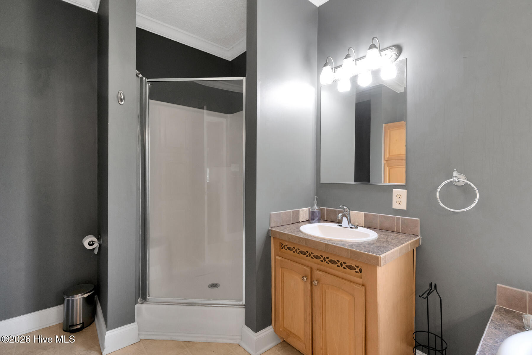 4609 Lobelia Road Property Photo 11