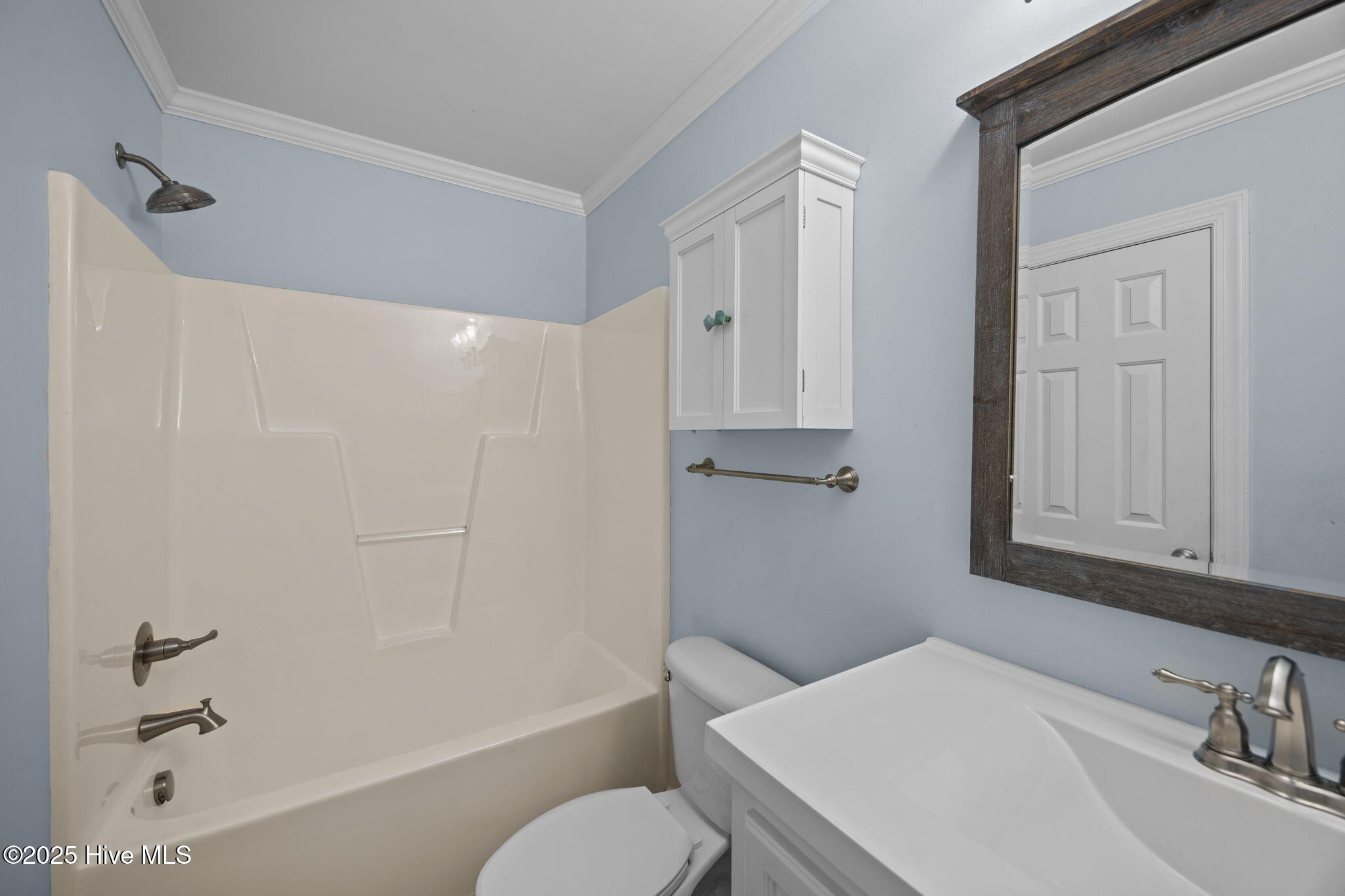 1013 Bristolmoor Drive Property Photo 10