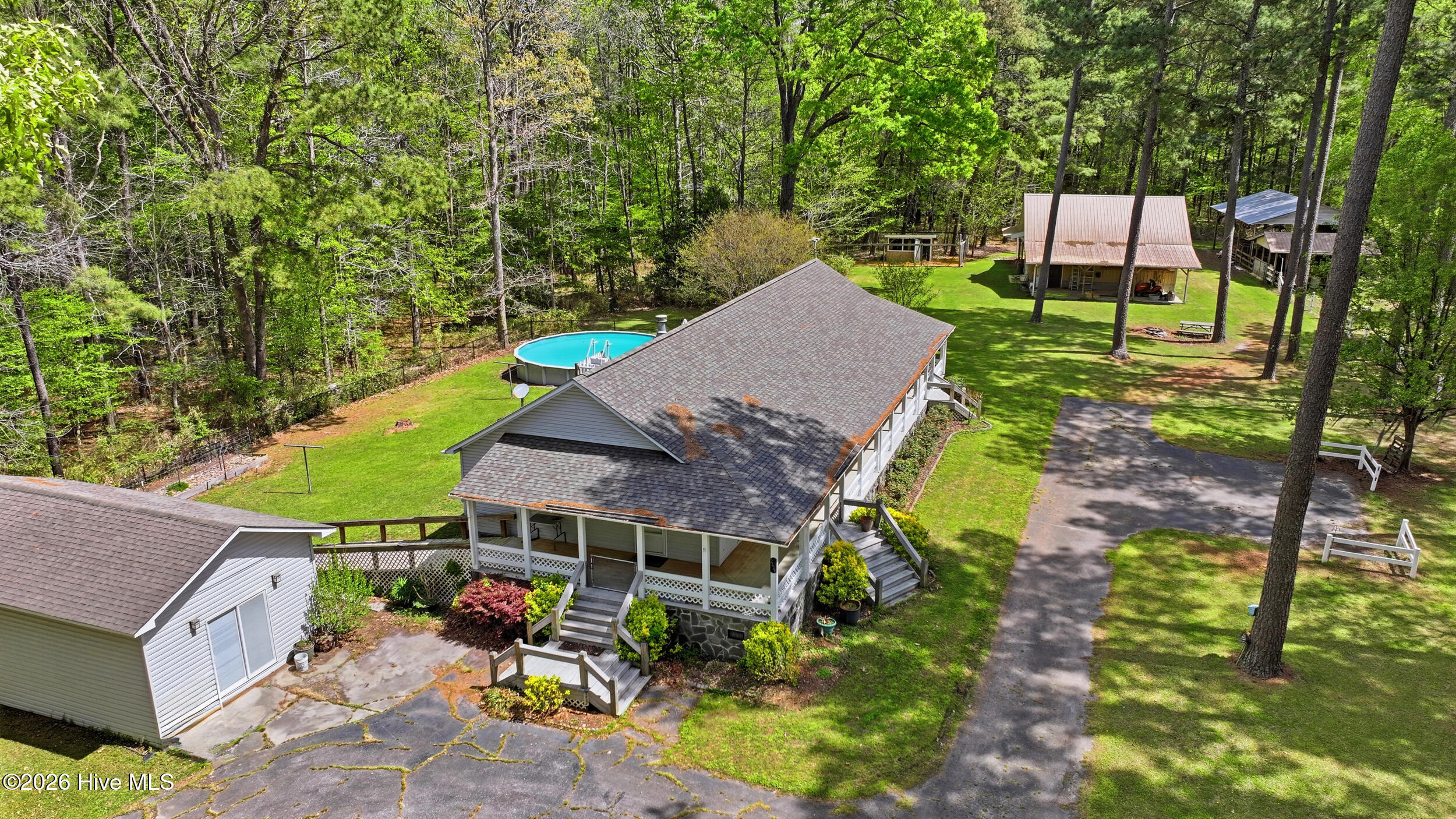 2639 Nc Highway 211 Property Photo 5