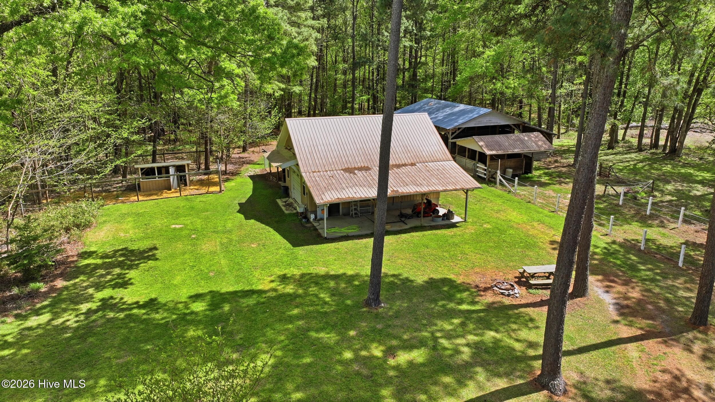 2639 Nc Highway 211 Property Photo 8