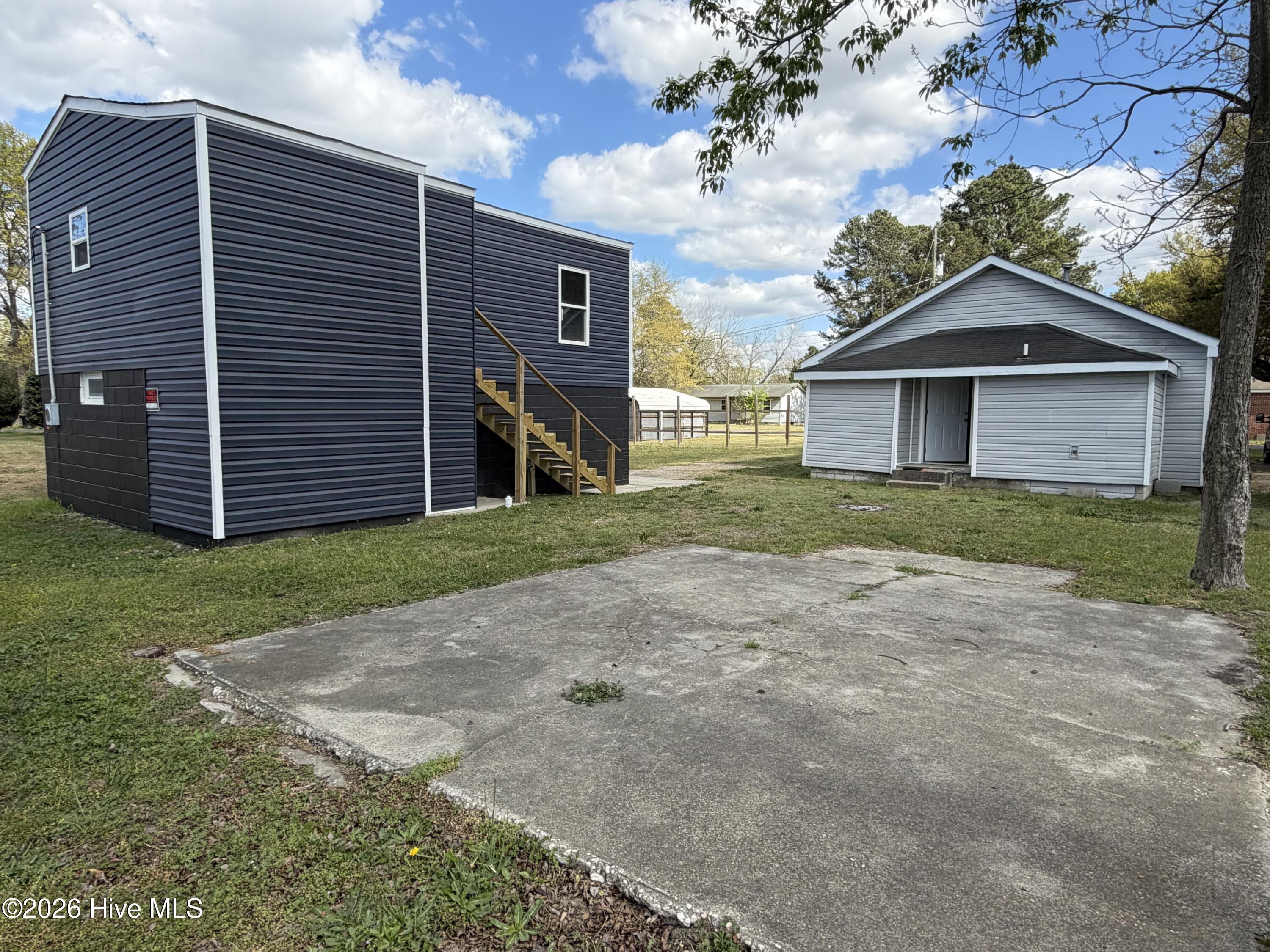 515 Mcinnis Street Property Photo 36
