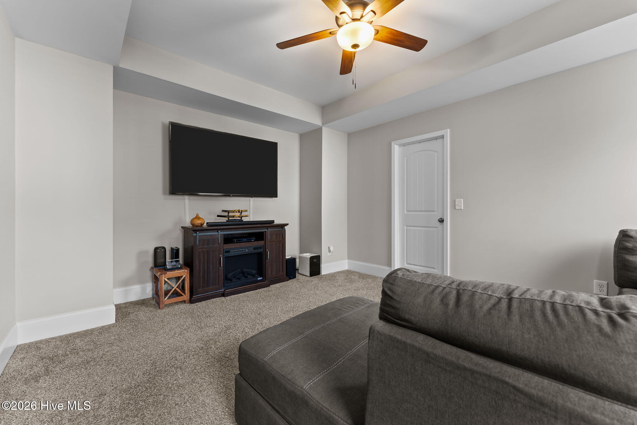 236 Claret Court Property Photo 24