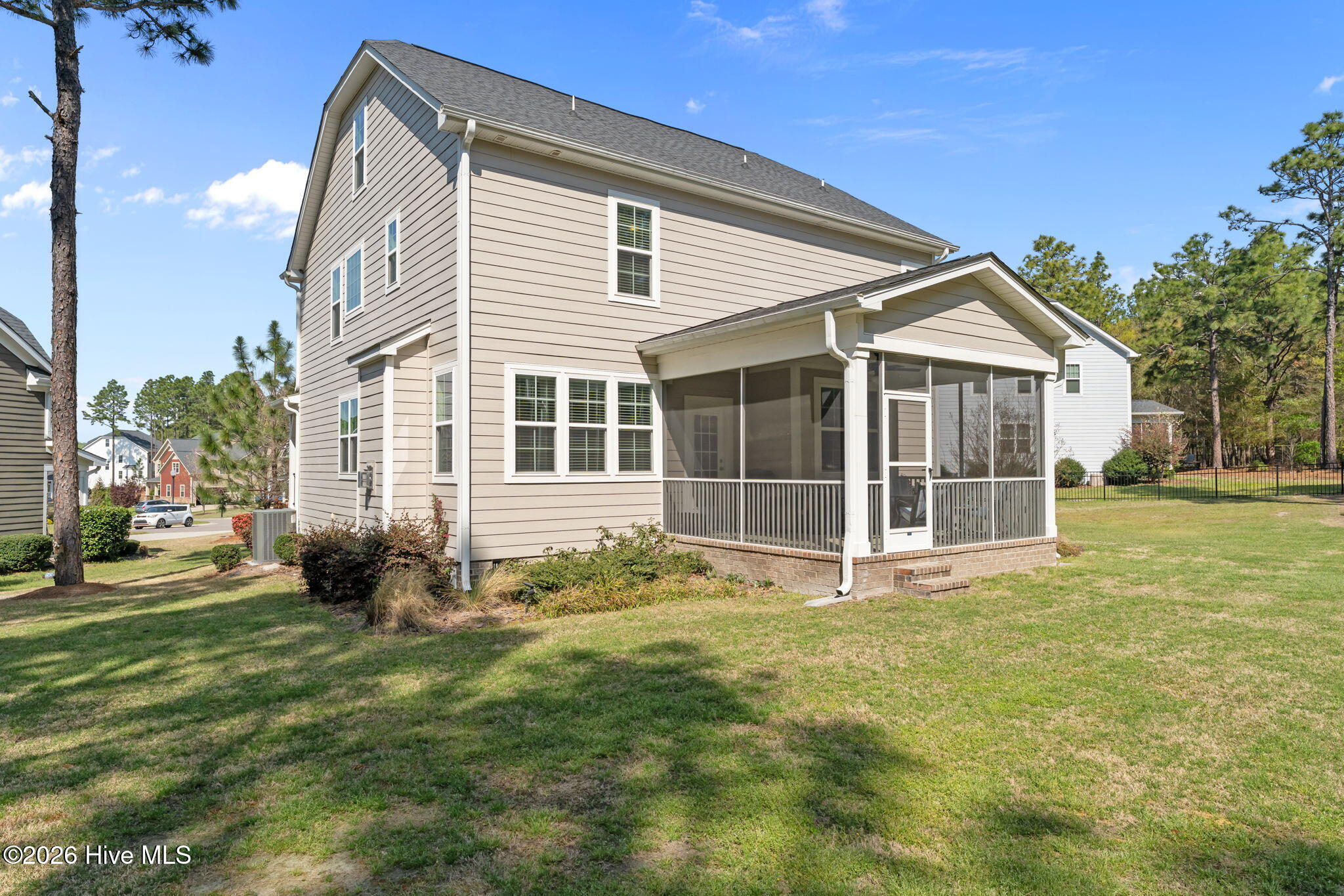236 Claret Court Property Photo 44