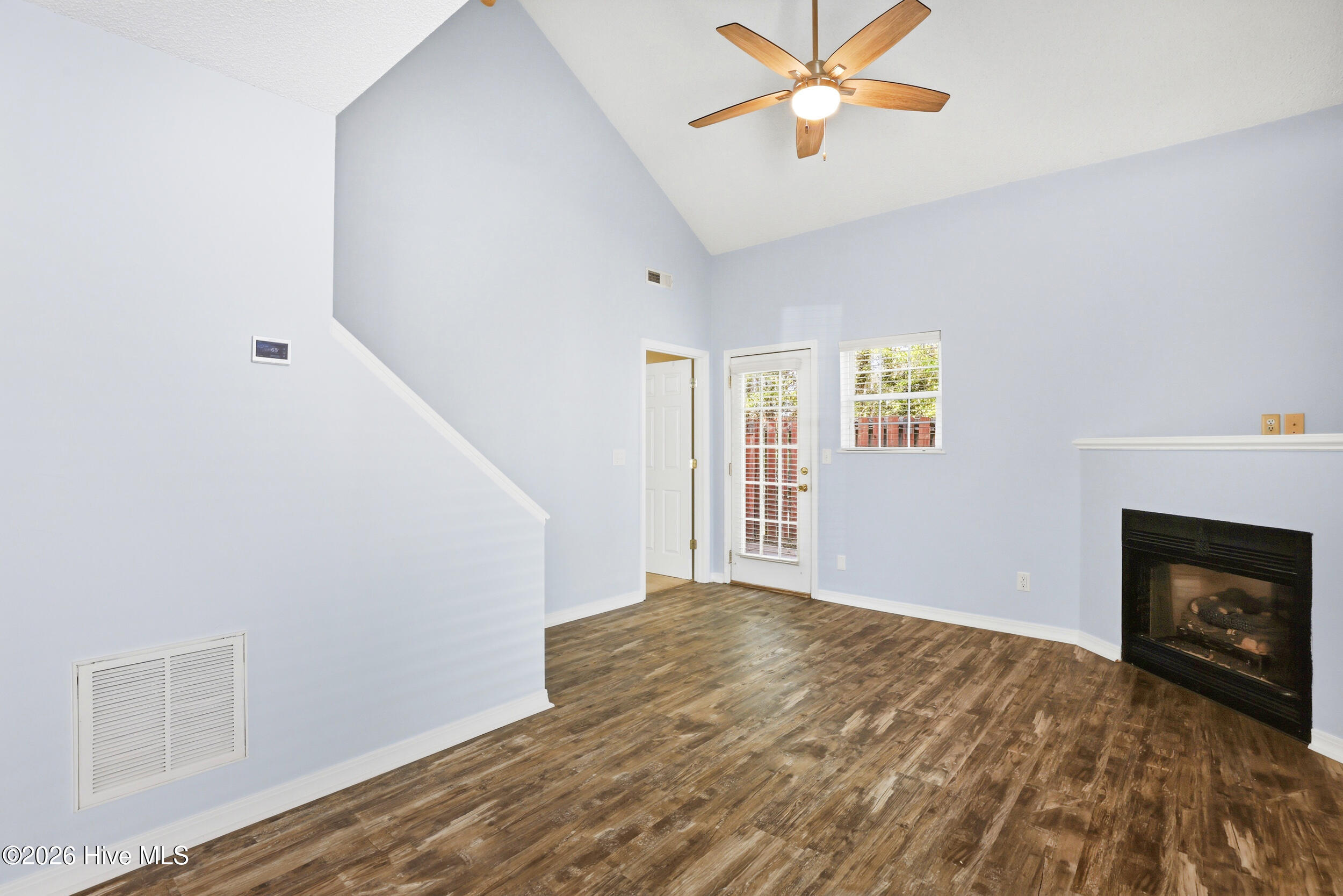 2113 Market Street Property Photo 7
