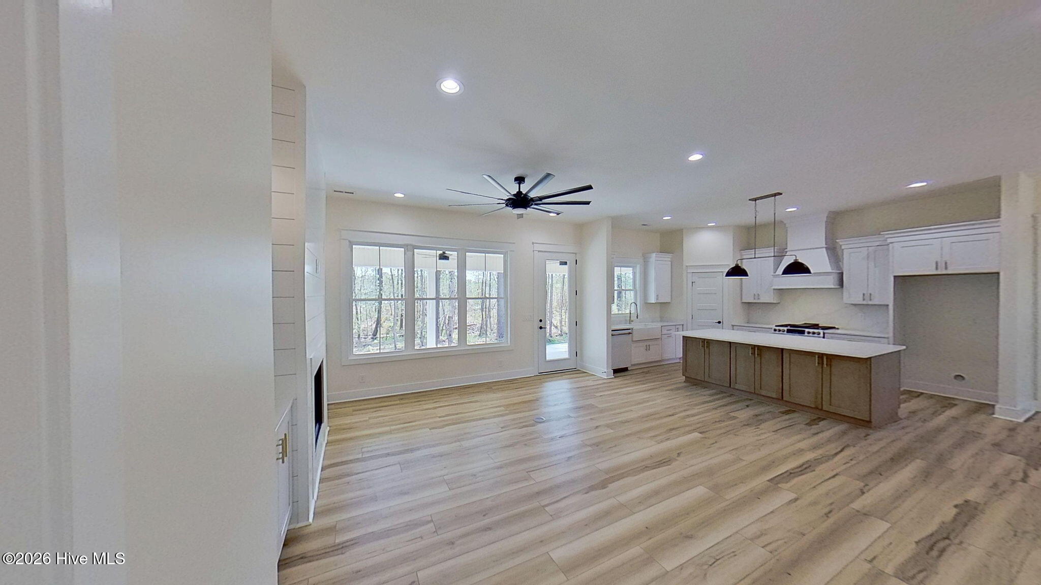 1001 Ecru Circle Property Photo 20