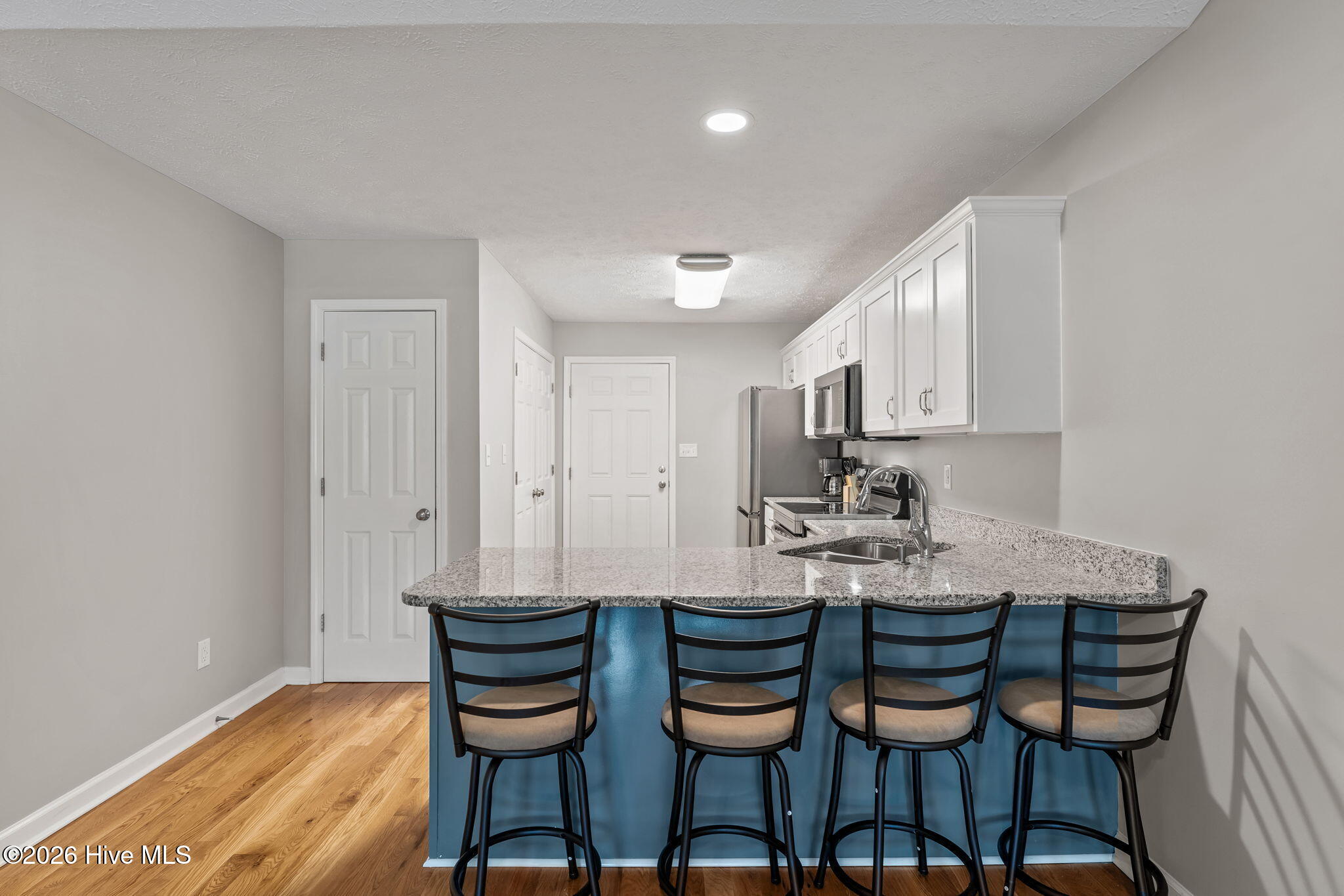 106 Walnut Avenue Property Photo 10