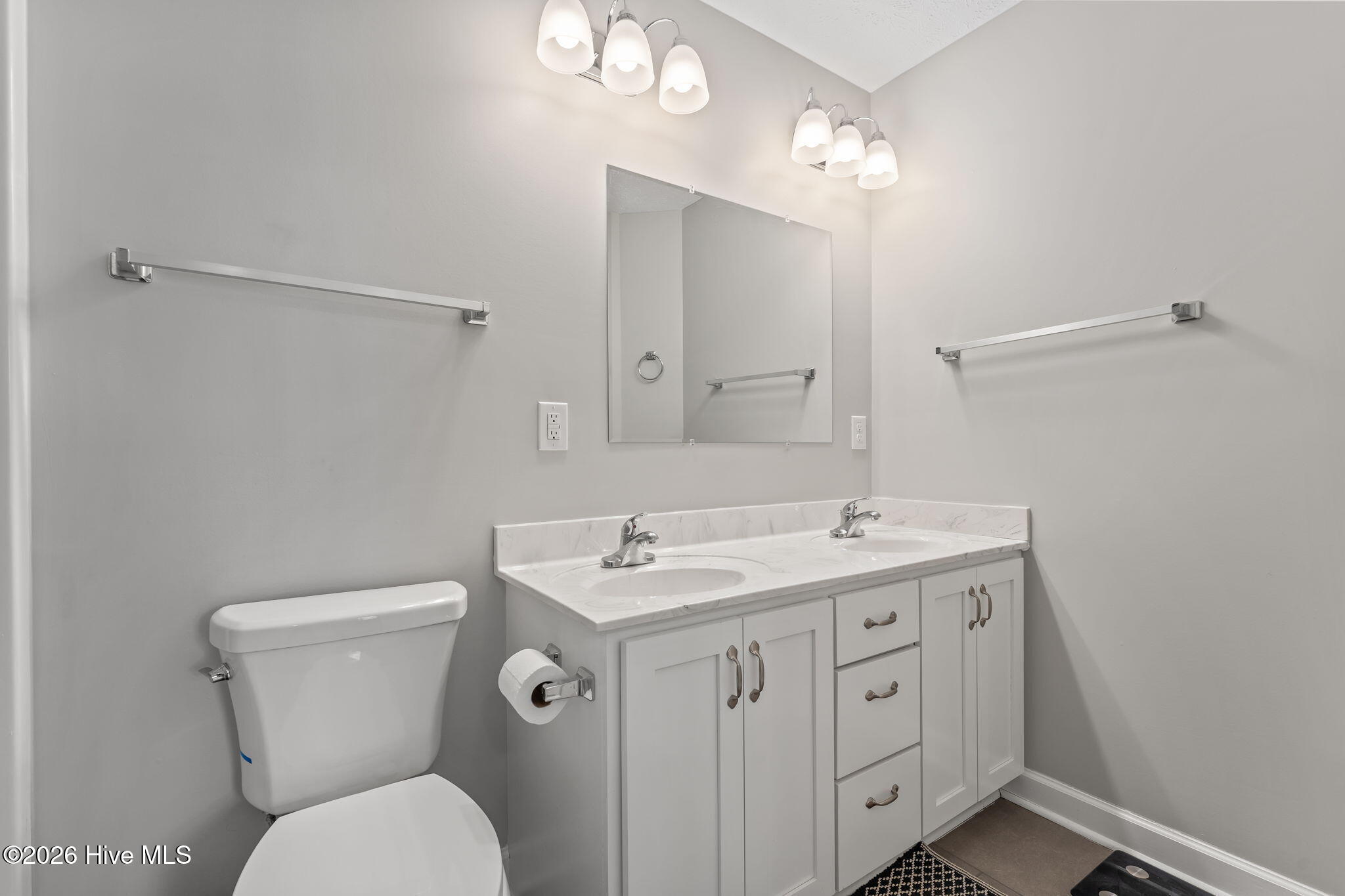 106 Walnut Avenue Property Photo 20