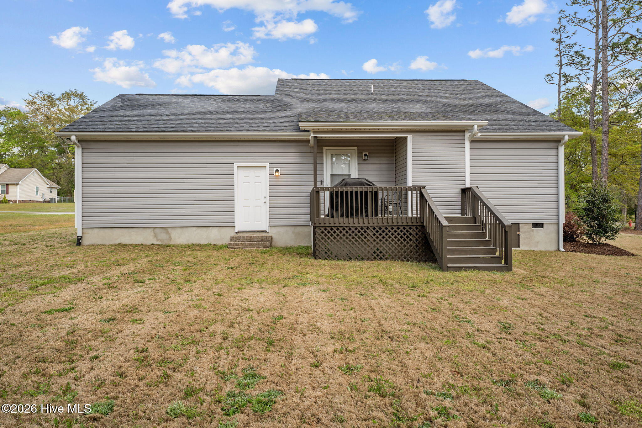 106 Walnut Avenue Property Photo 34