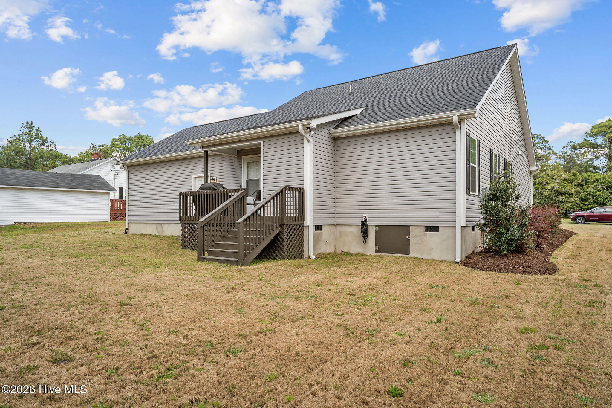 106 Walnut Avenue Property Photo 35