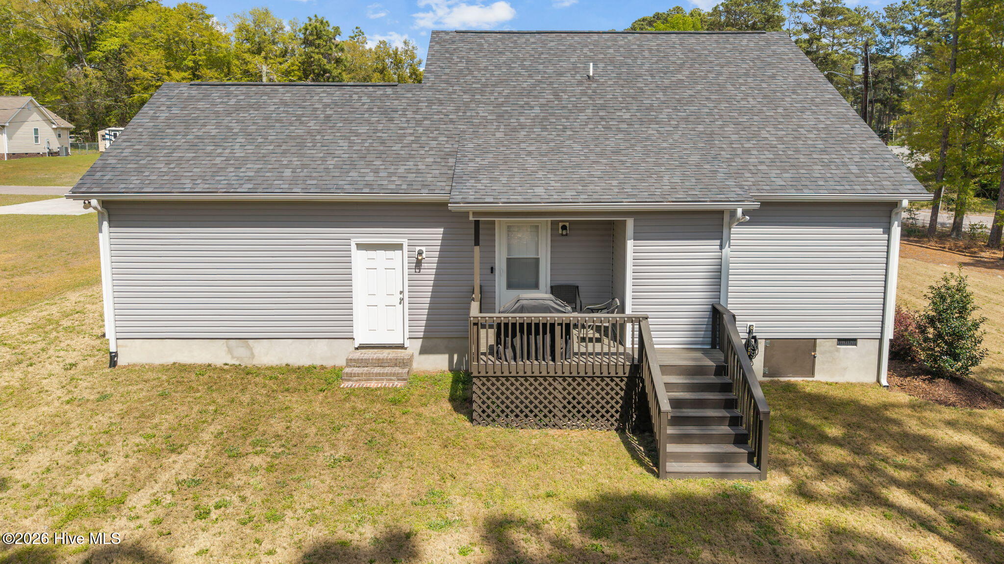 106 Walnut Avenue Property Photo 47