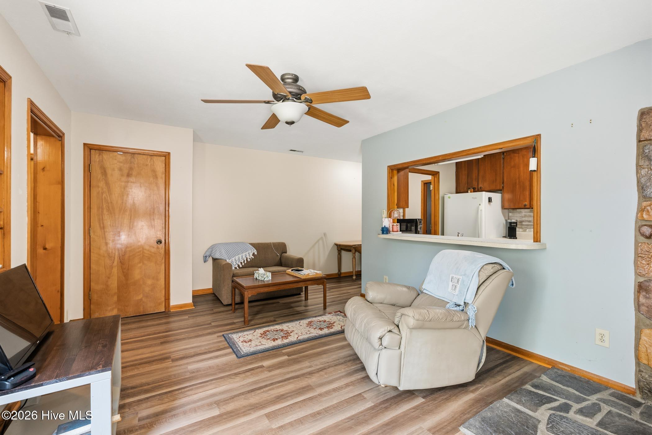 194 Poole Road Property Photo 3