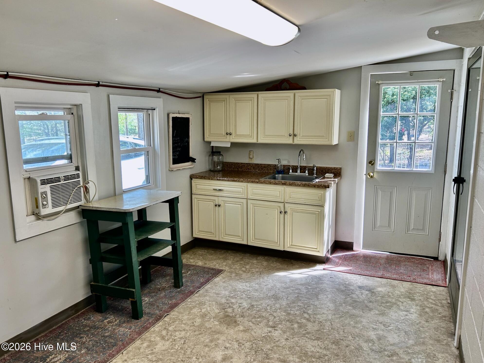 194 Poole Road Property Photo 27