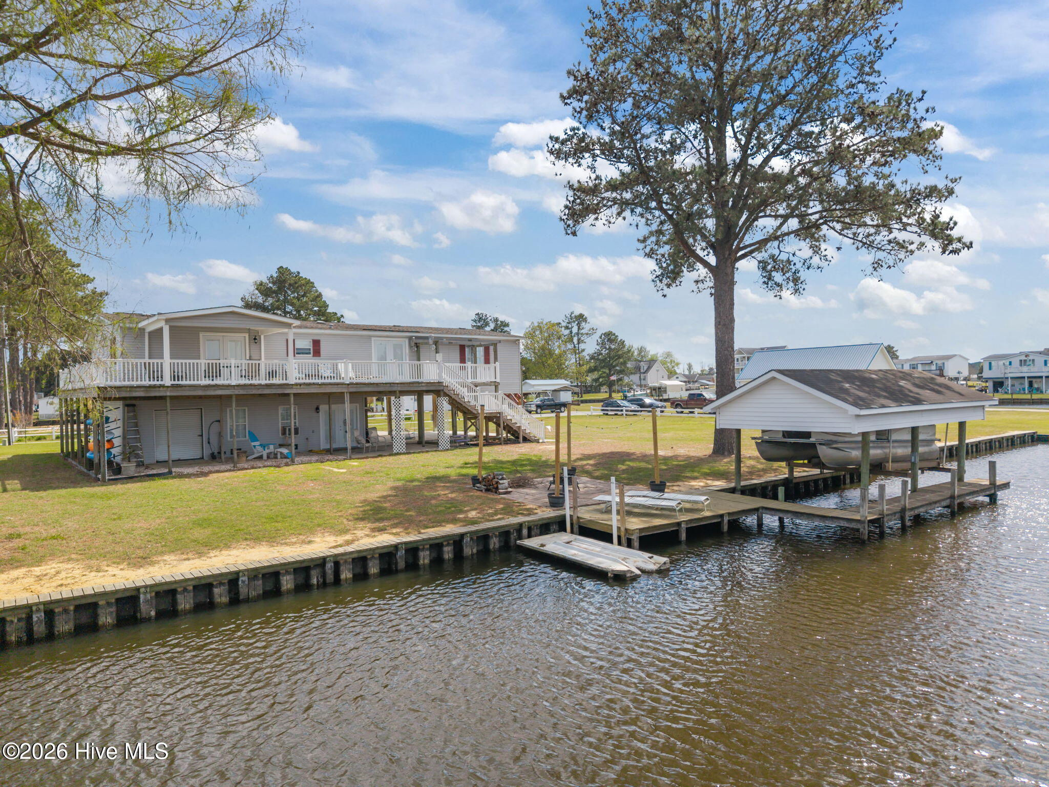 46 Riverview Drive Property Photo 8