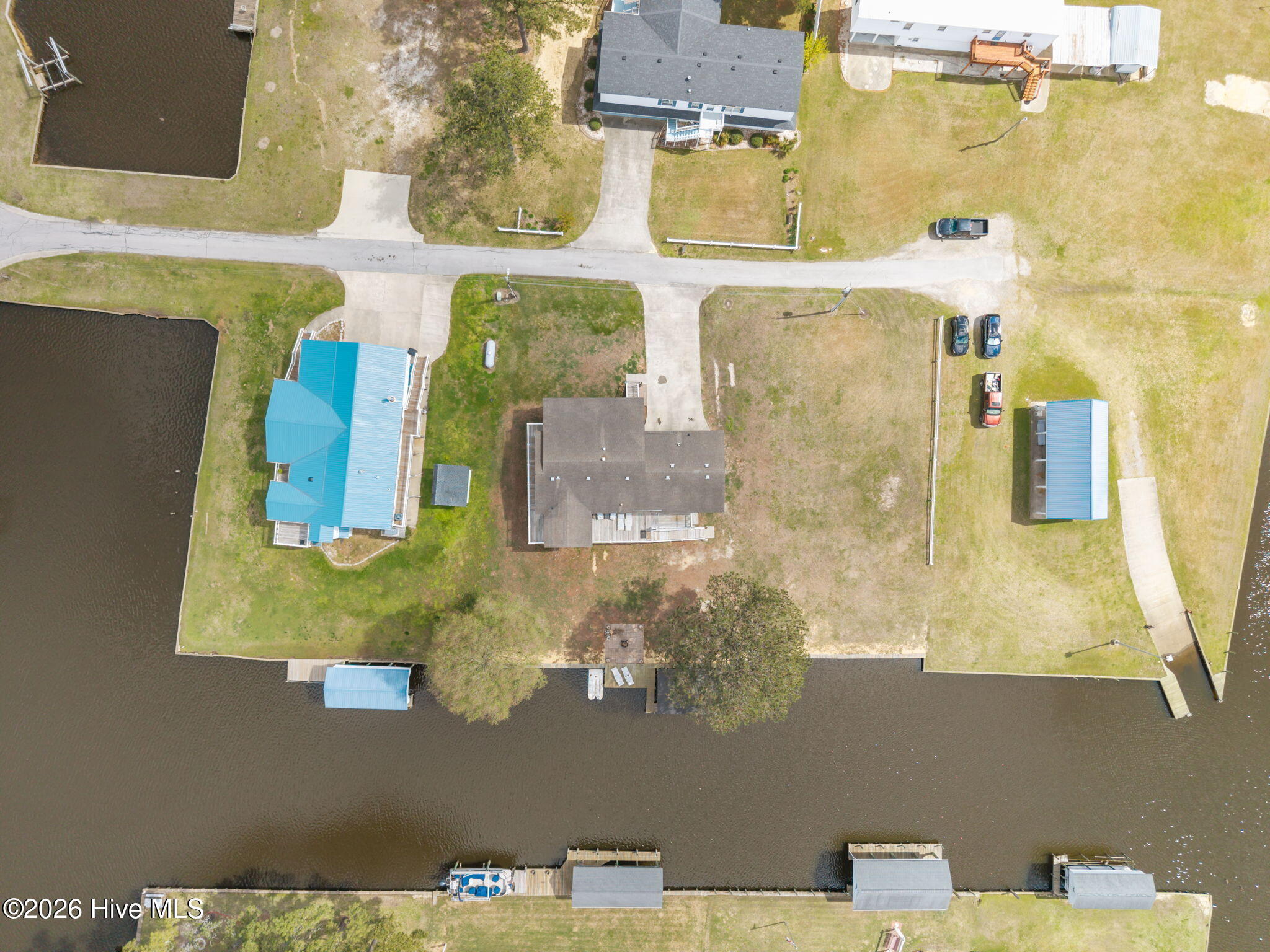 46 Riverview Drive Property Photo 14