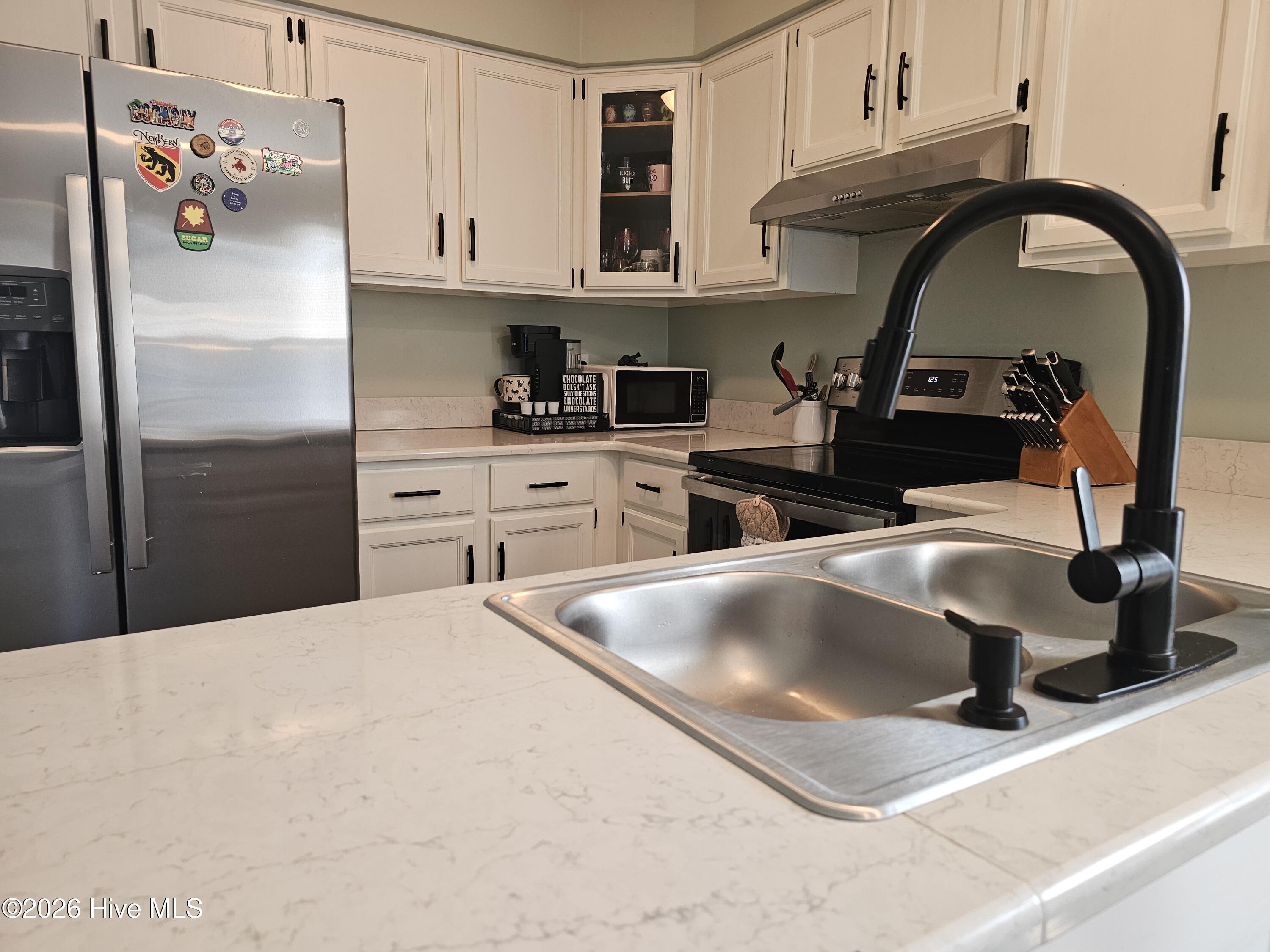 2712 S 17th Street Apt C Property Photo 9