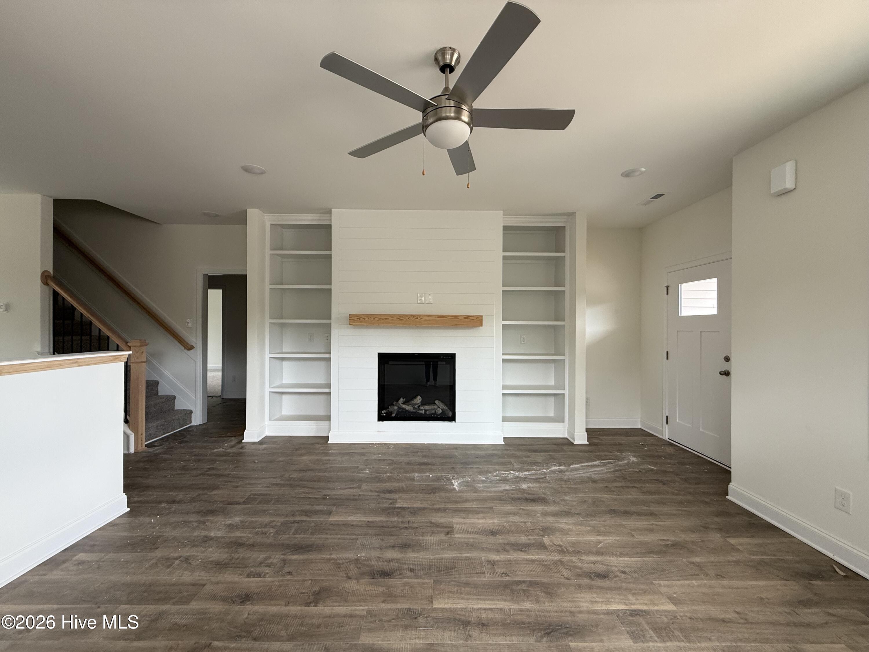 113 Cinnabar Street Property Photo 2