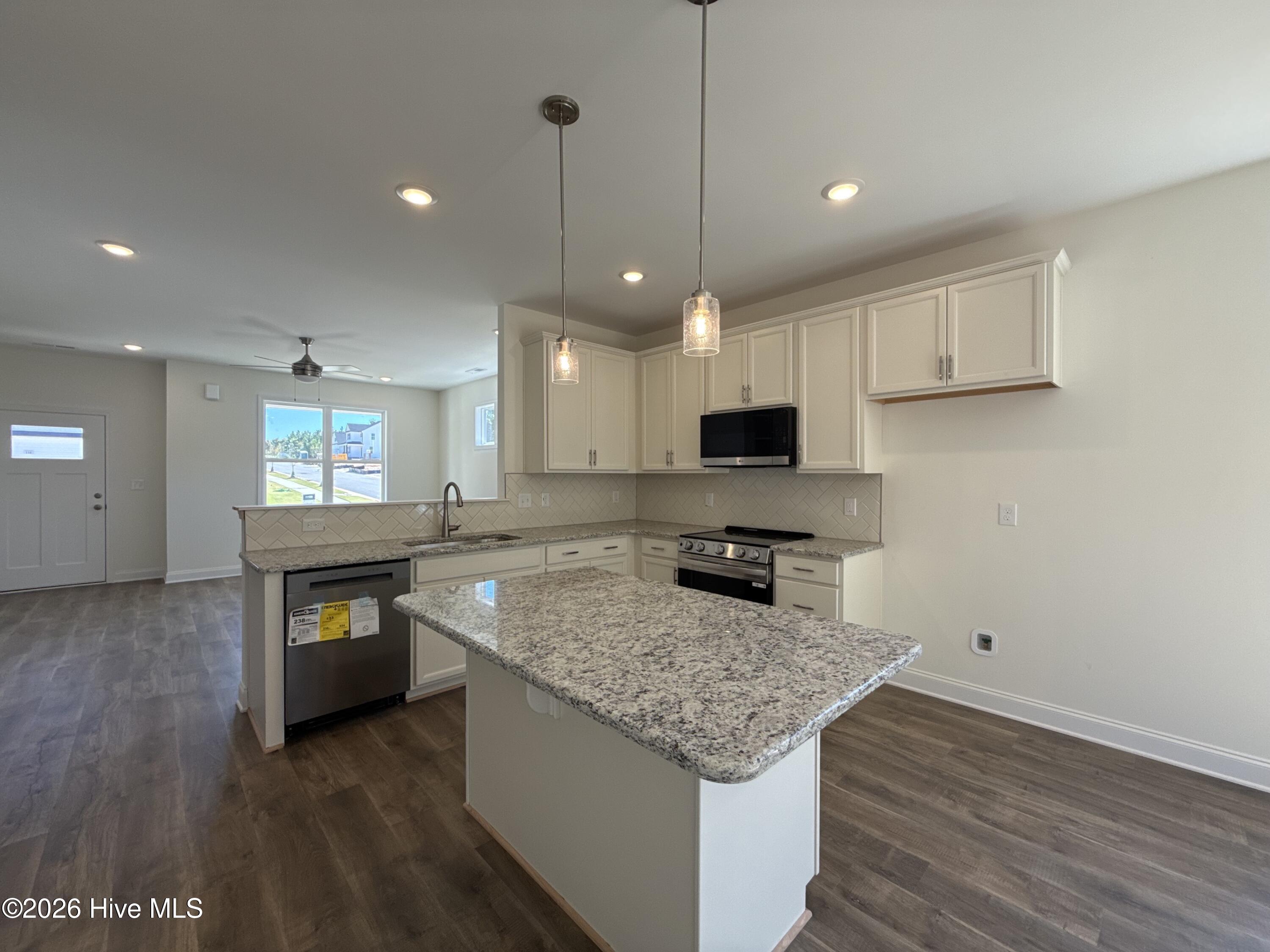 113 Cinnabar Street Property Photo 2