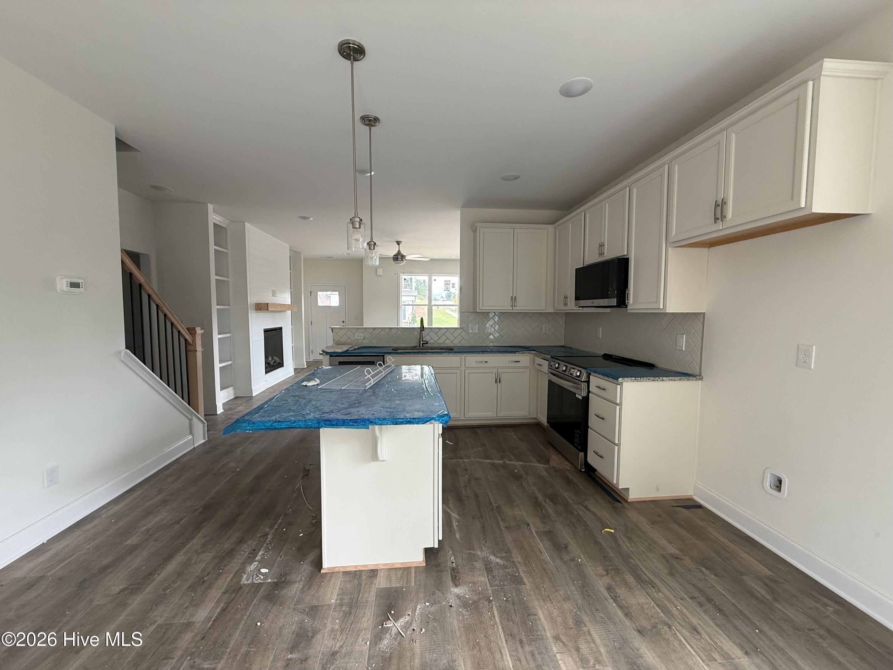 113 Cinnabar Street Property Photo 5
