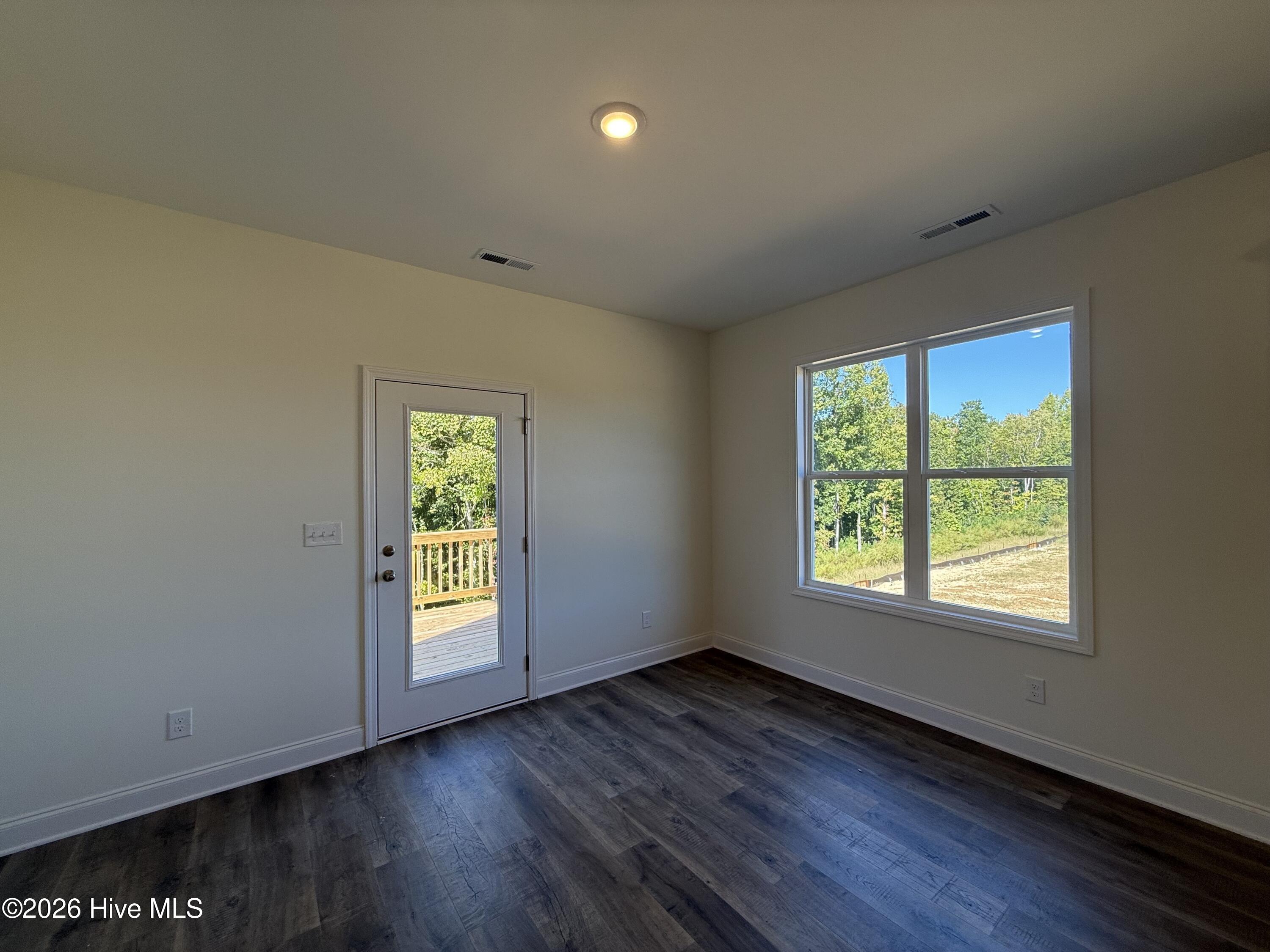129 Cinnabar Street Property Photo 5