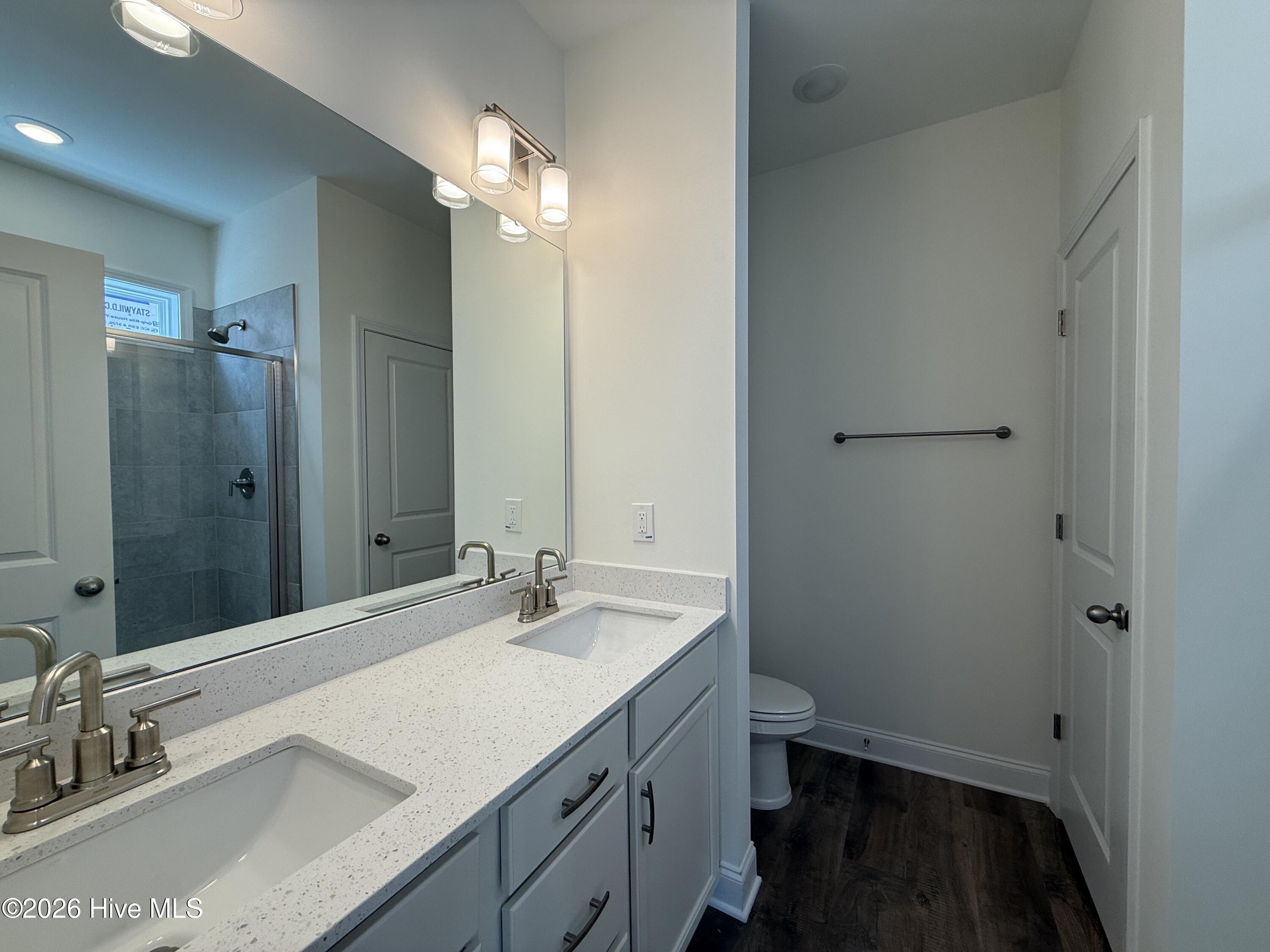 129 Cinnabar Street Property Photo 8