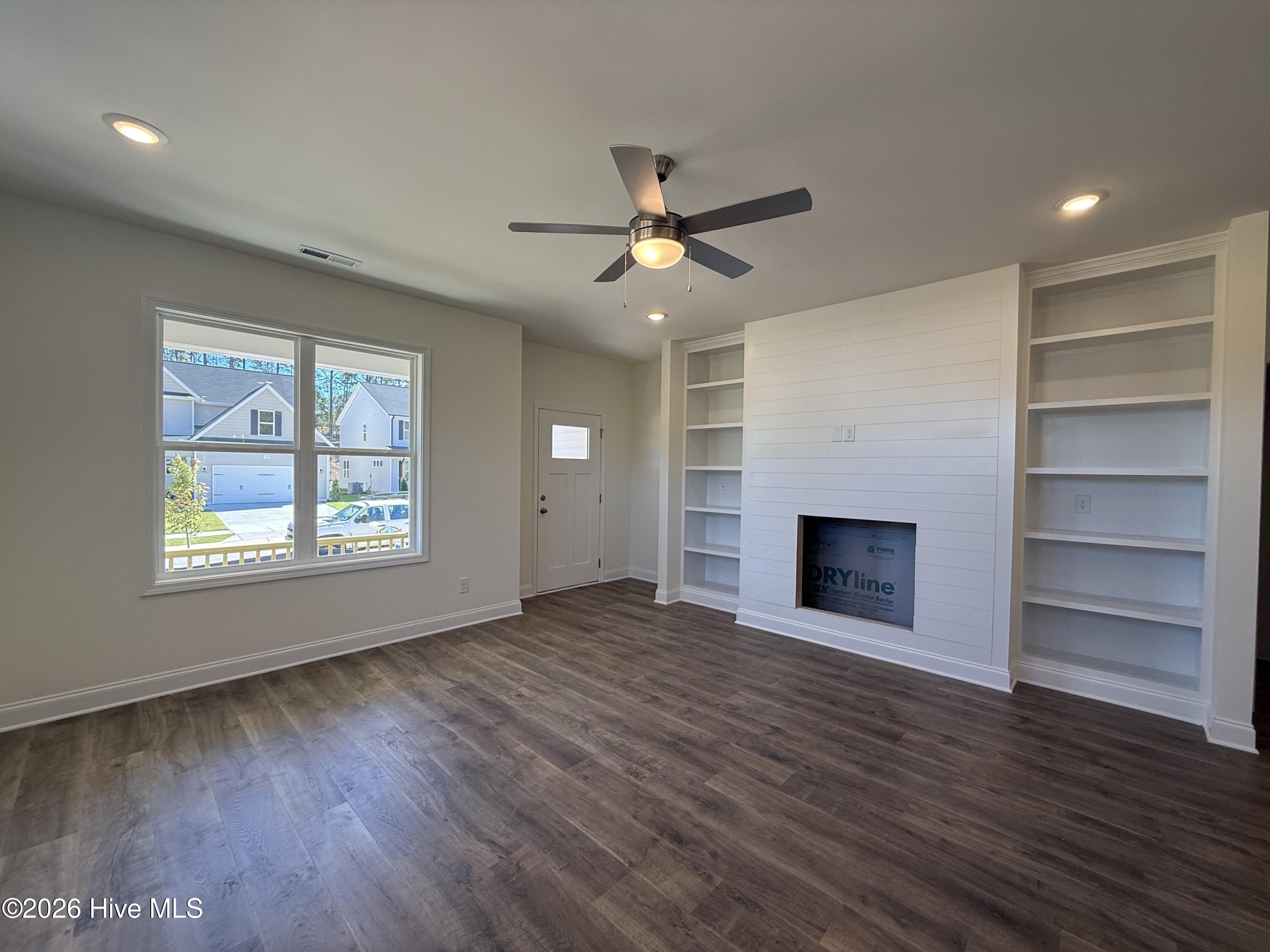129 Cinnabar Street Property Photo 8