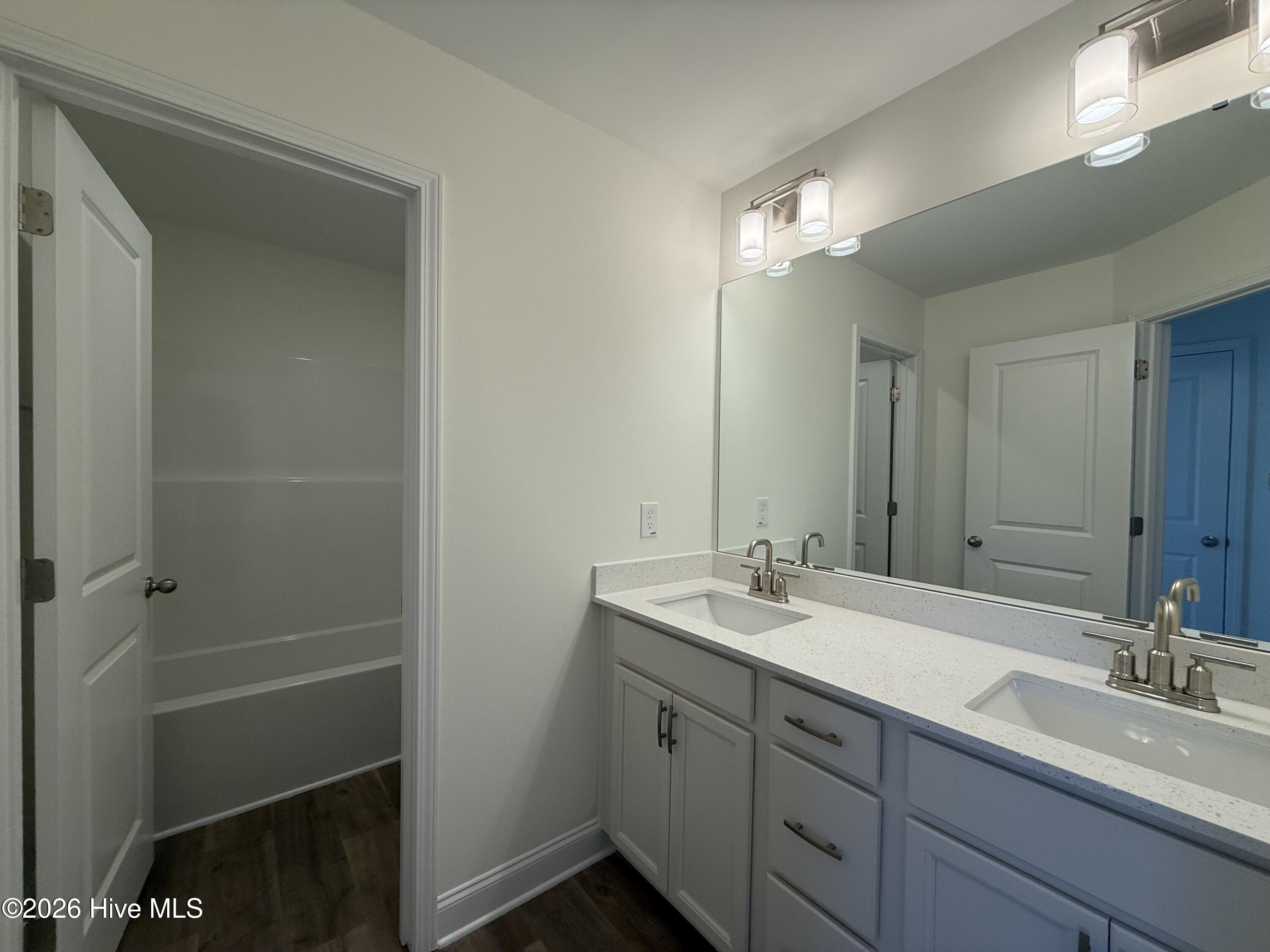129 Cinnabar Street Property Photo 15
