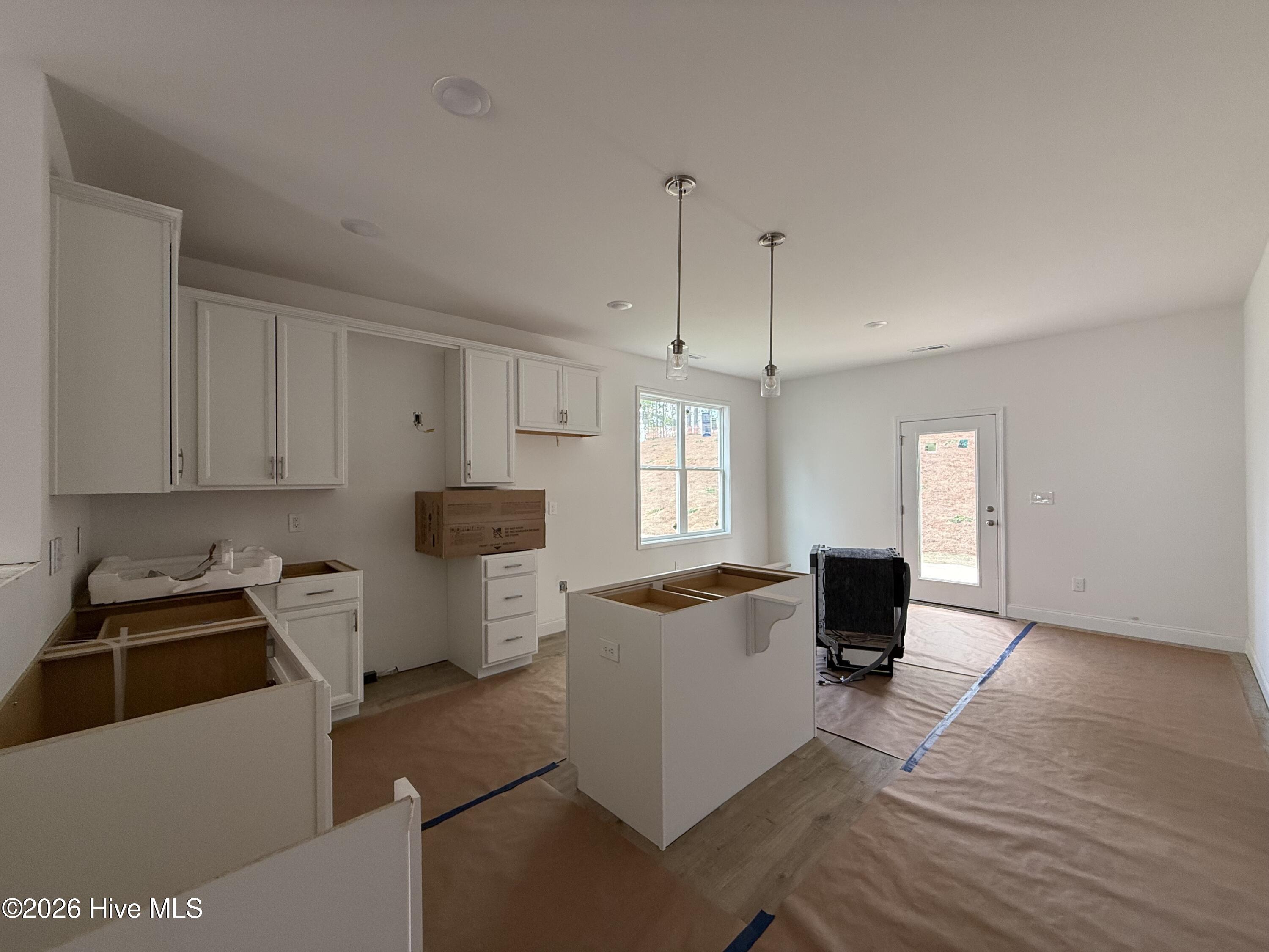 122 Cinnabar Street Property Photo 4