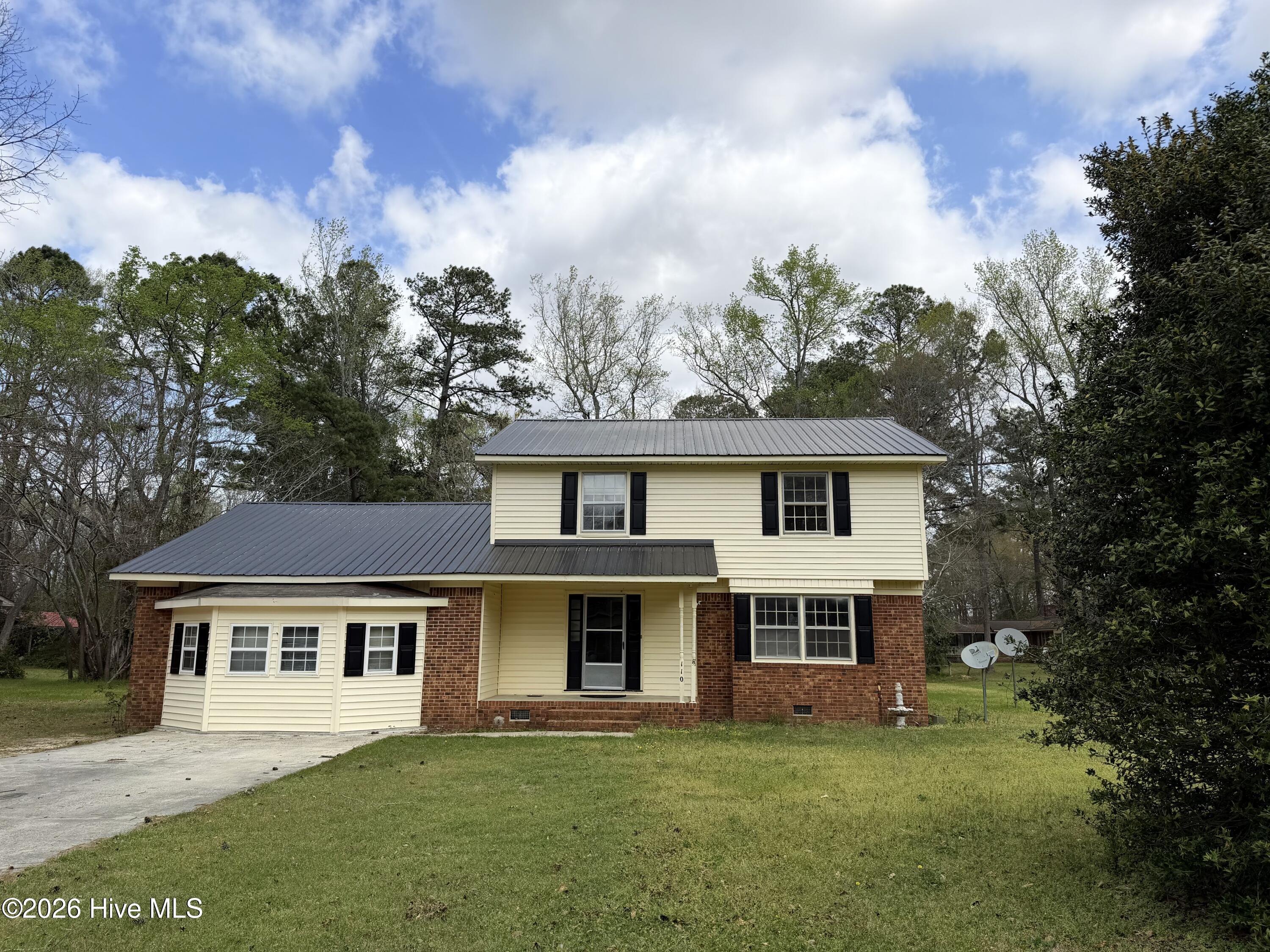 110 White Pine Drive Property Photo 1