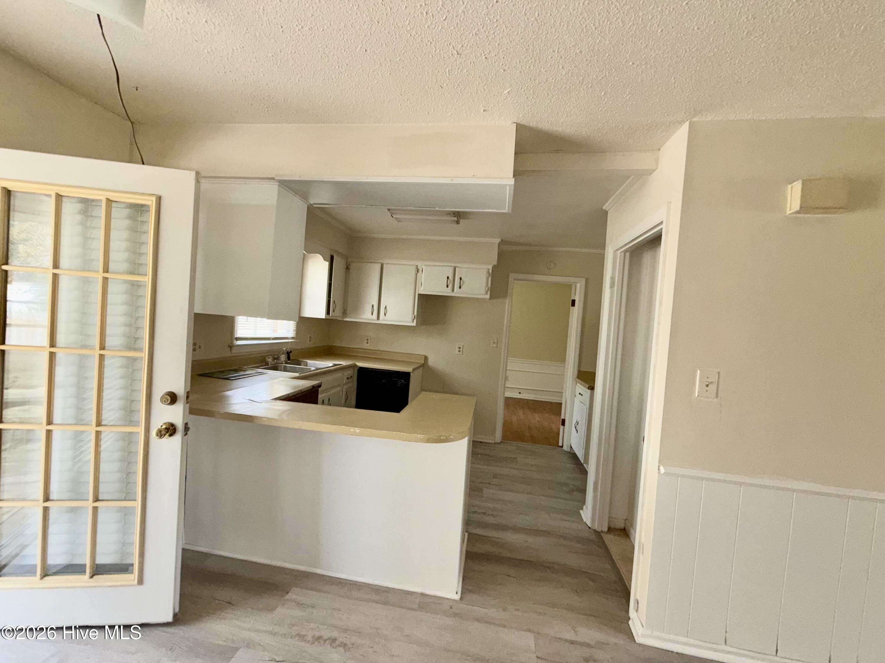 110 White Pine Drive Property Photo 6