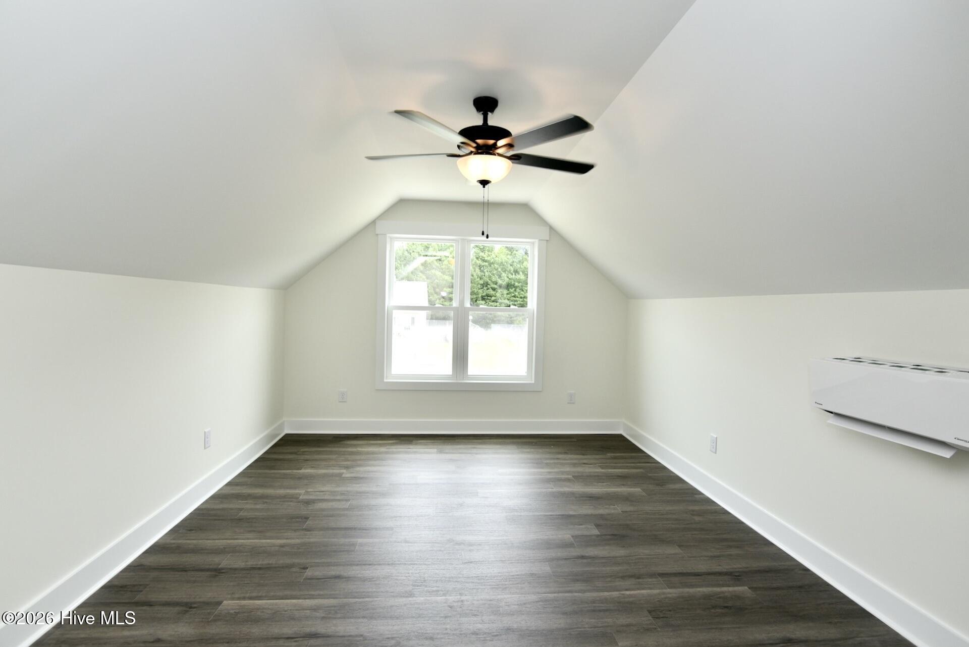141 Laura Drive Property Photo 25