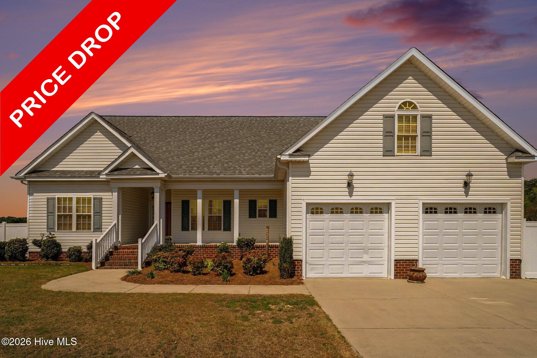 215 Ellington Way