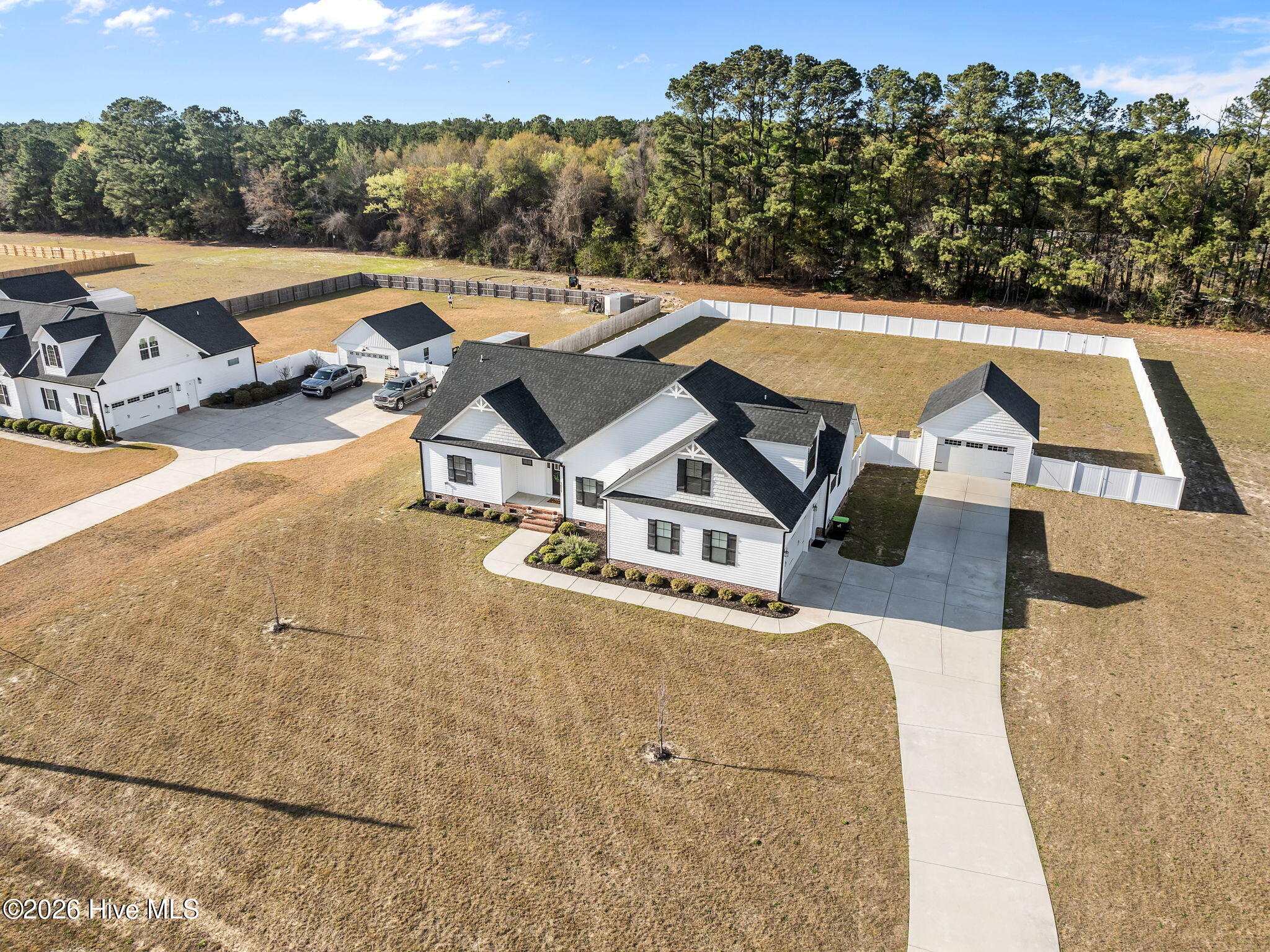 5651 Toby Place Road Property Photo 1