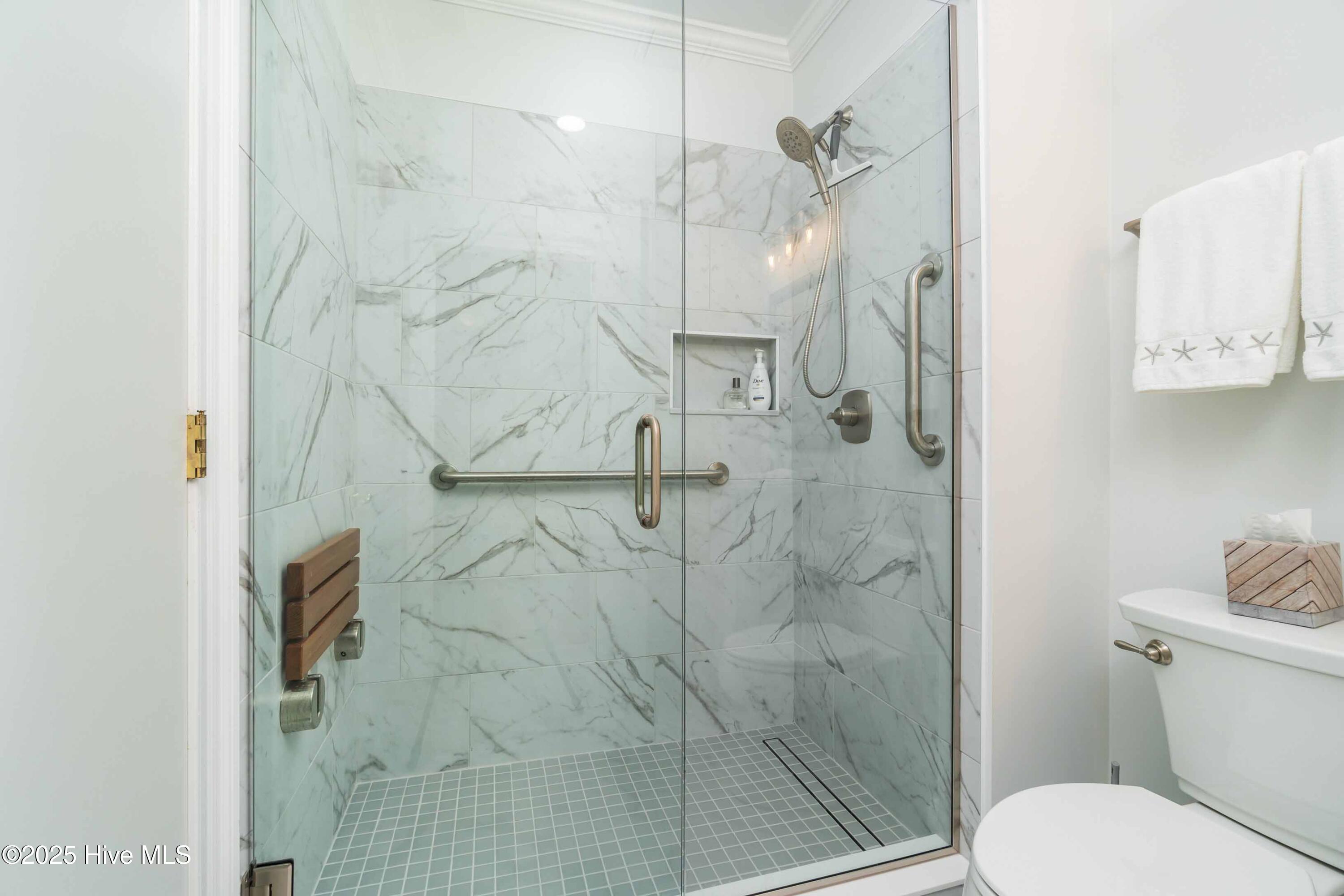 300 Midyette Street # B2 Property Photo 25