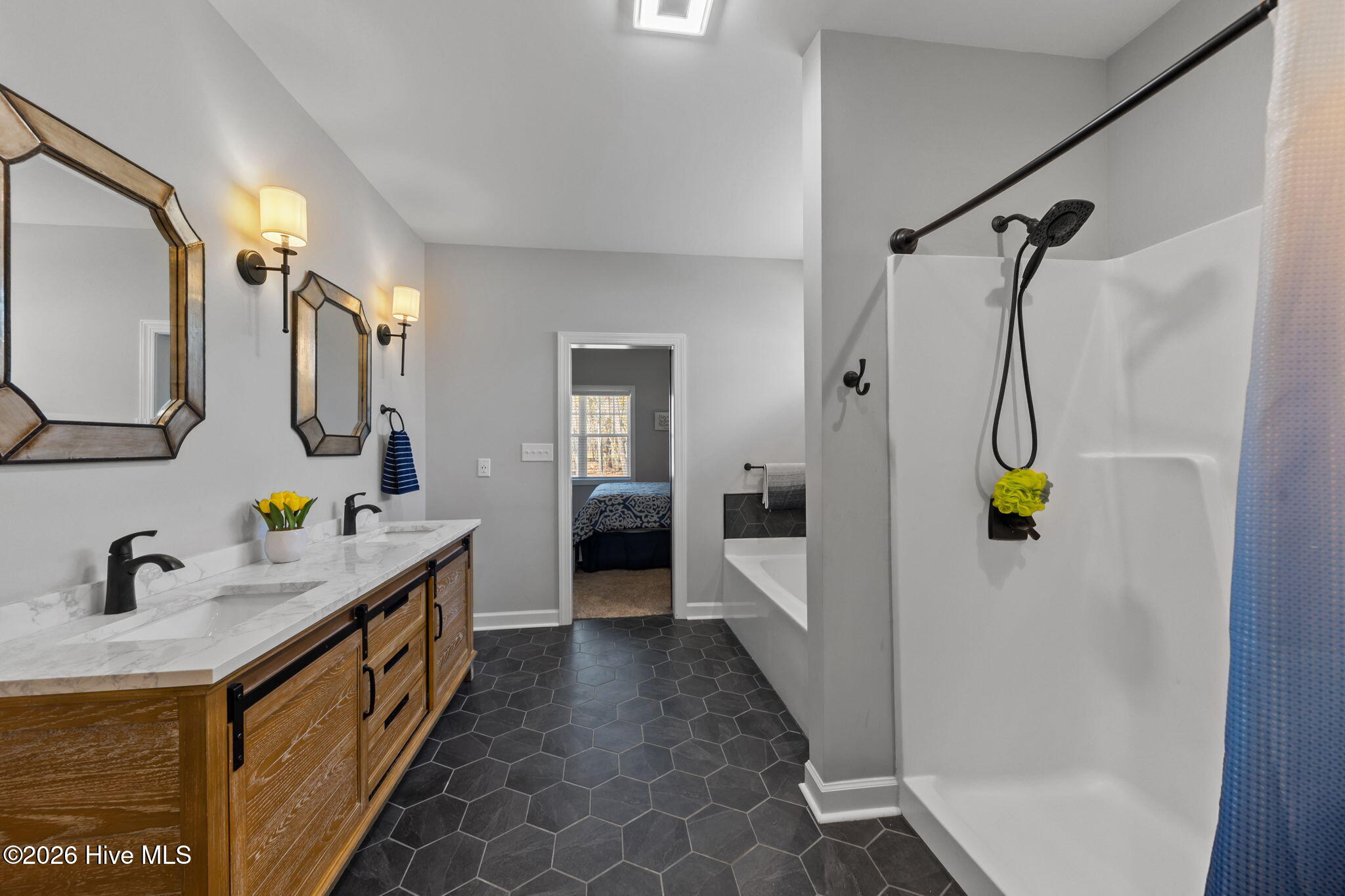 30220 W Lake Drive Property Photo 16