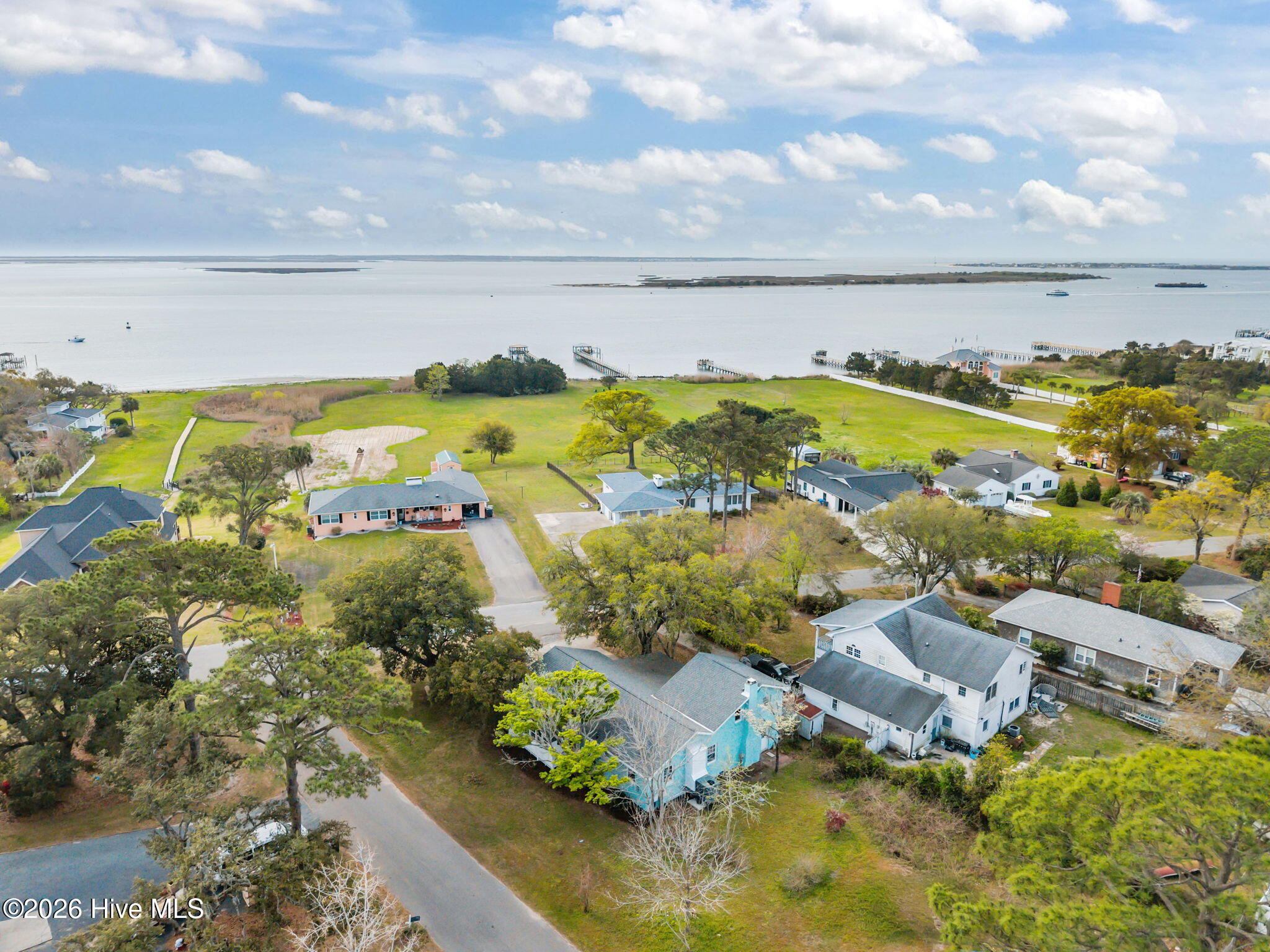 109 River Drive Property Photo 45