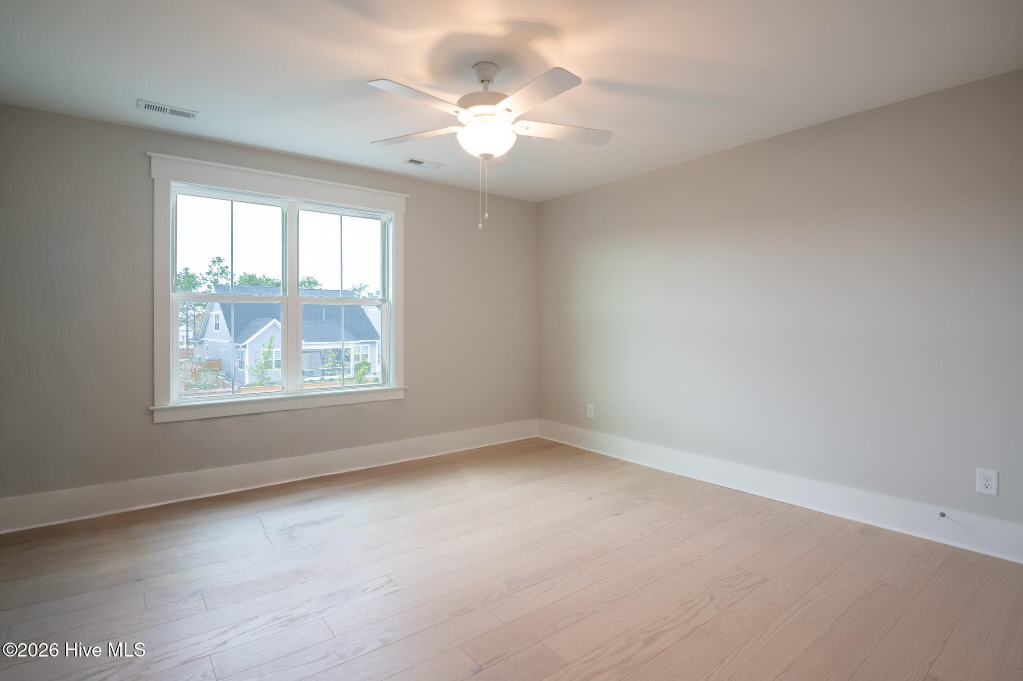 712 Trisail Terrace Property Photo 16
