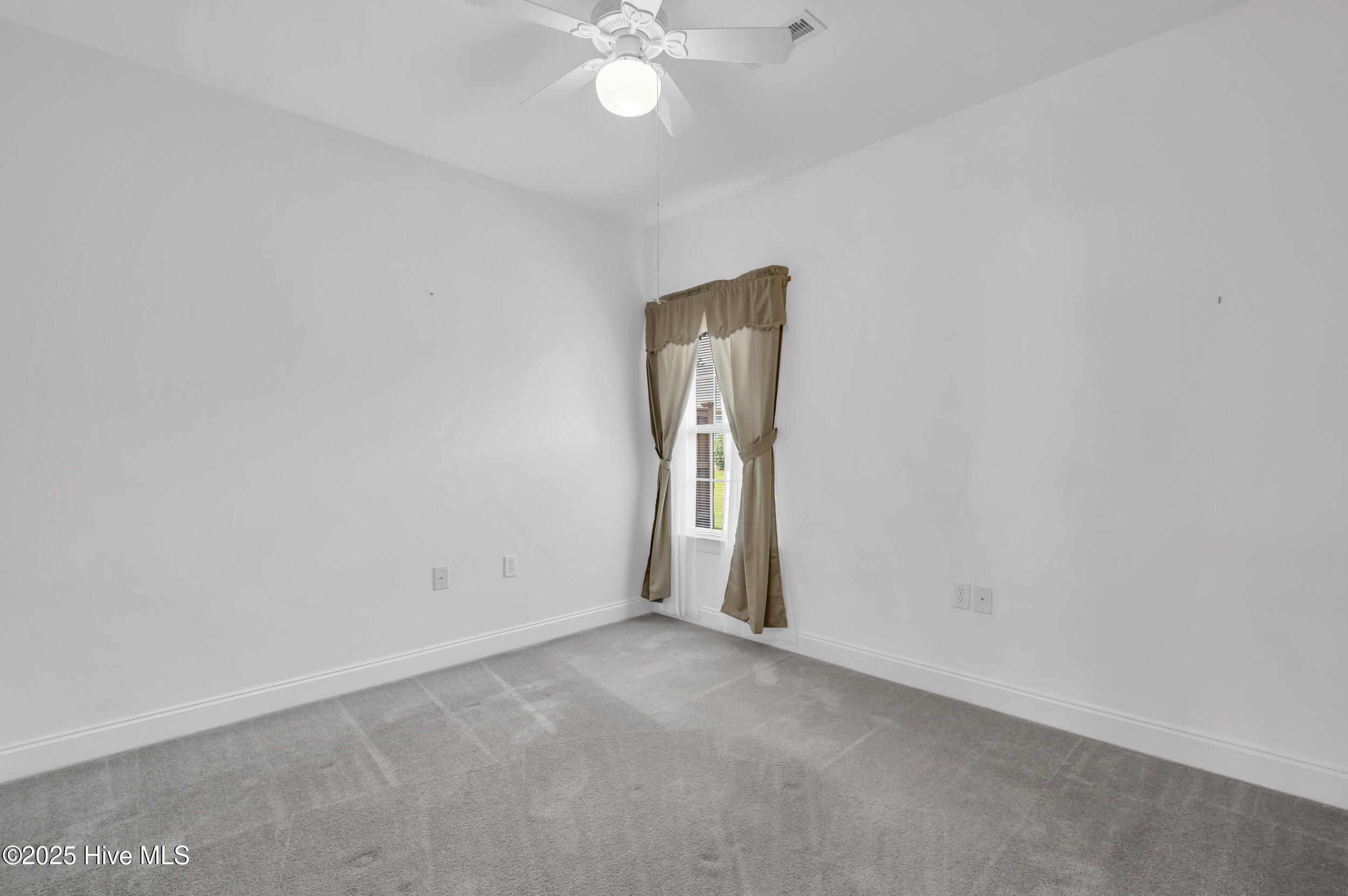 707 Beachwalk Drive Property Photo 26