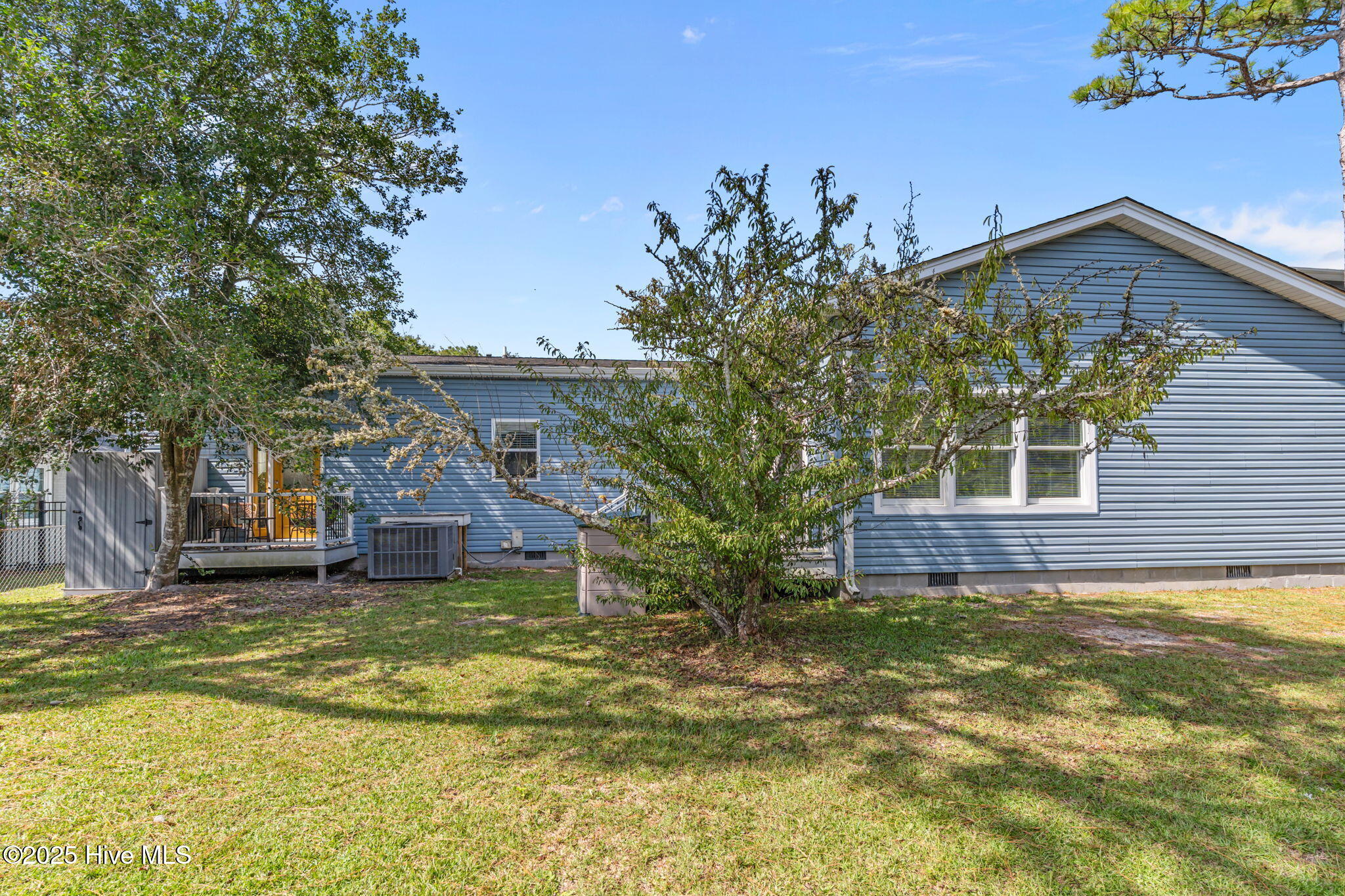 214 Mcglamery Street Property Photo 44