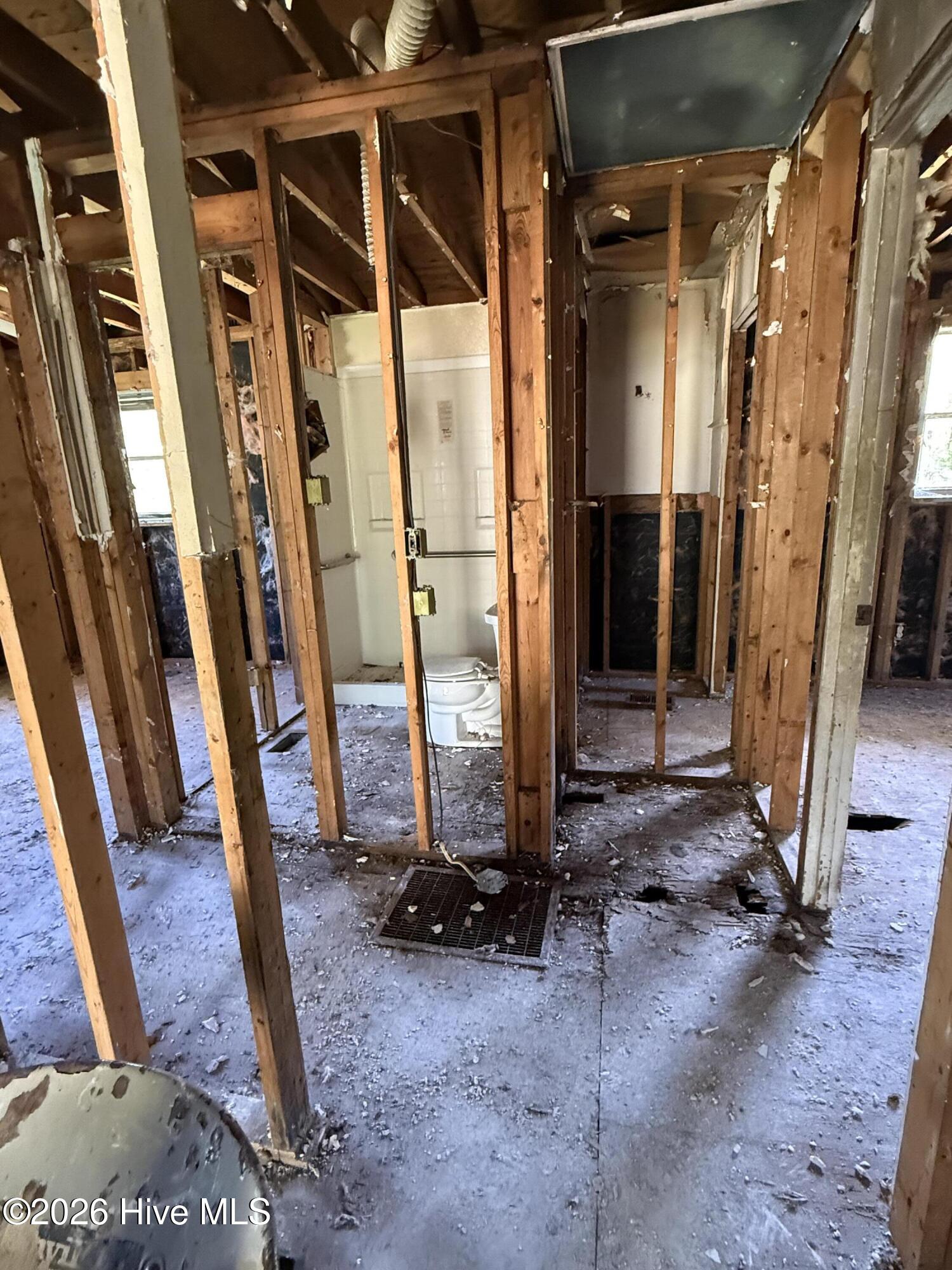 1403 Devers Circle Property Photo 5
