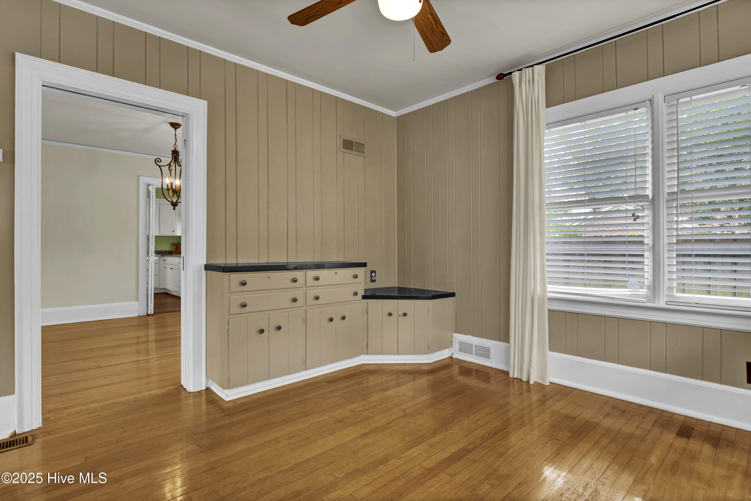 6 Keaton Avenue Property Photo 21