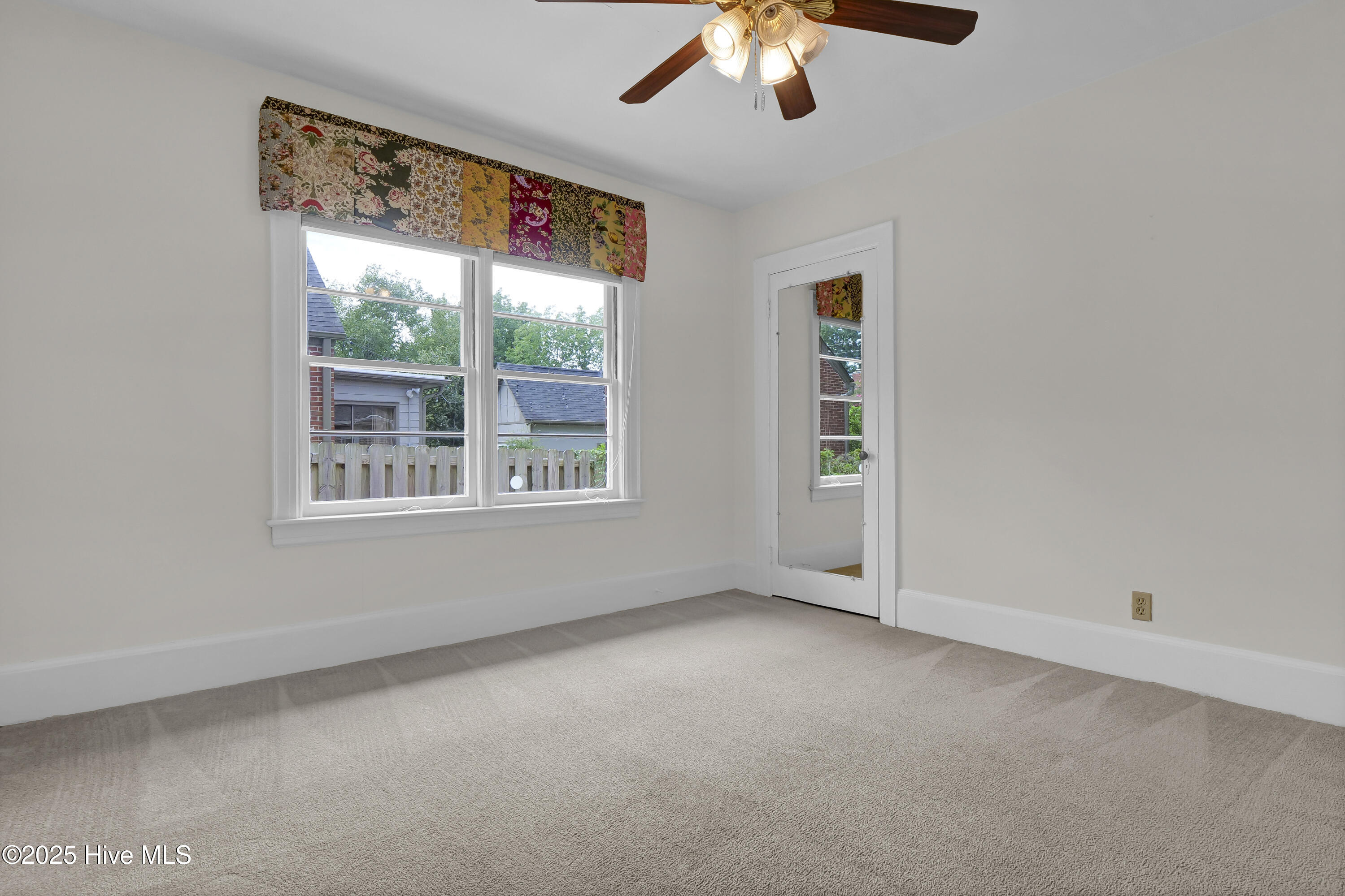 6 Keaton Avenue Property Photo 33