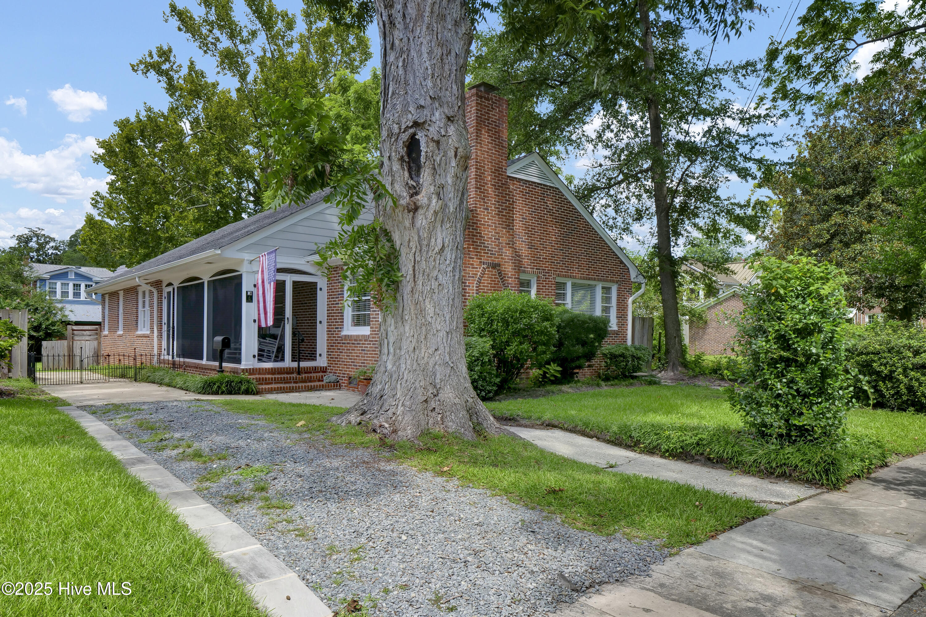 6 Keaton Avenue Property Photo 53