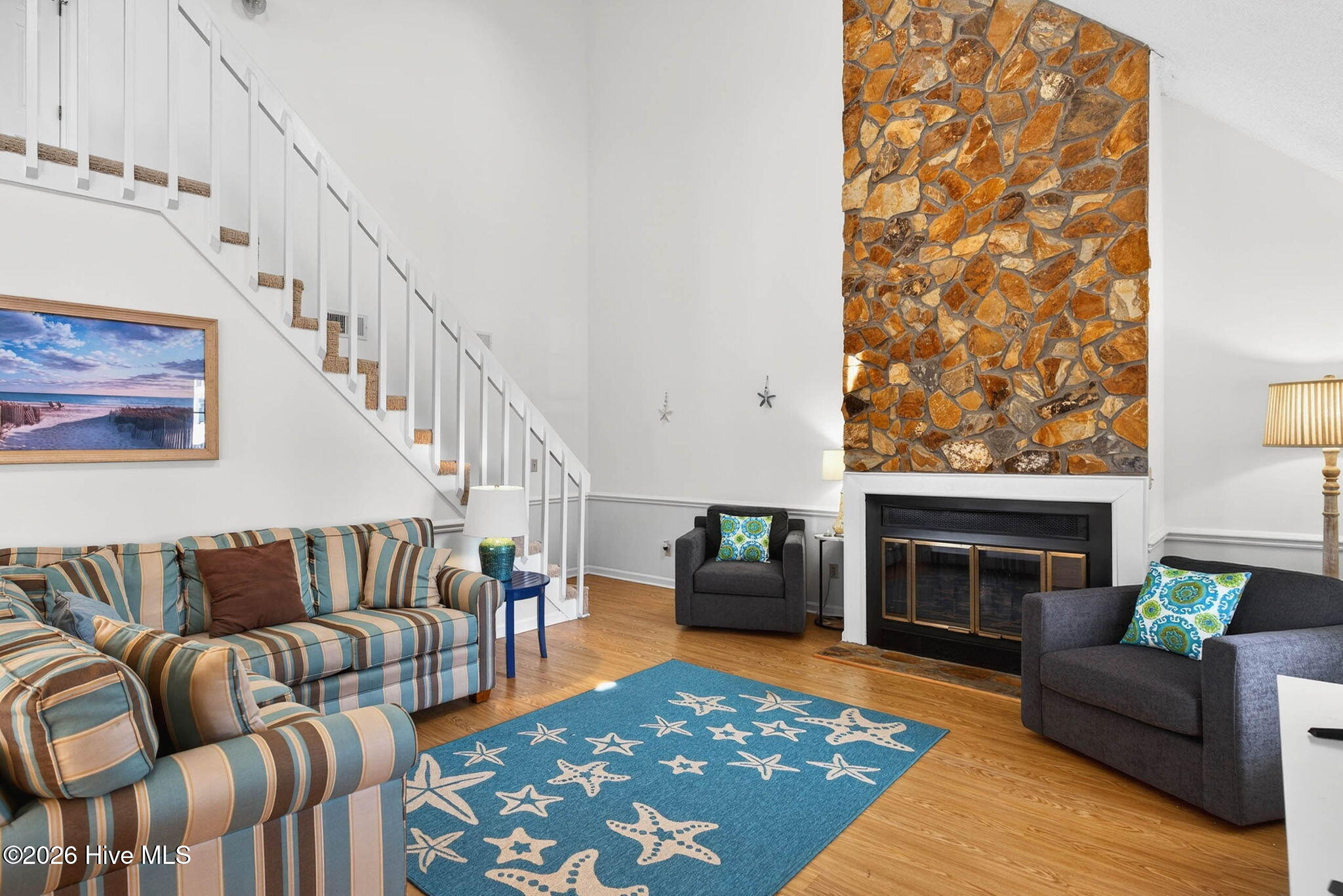 1206 N Shore Drive W Property Photo 9