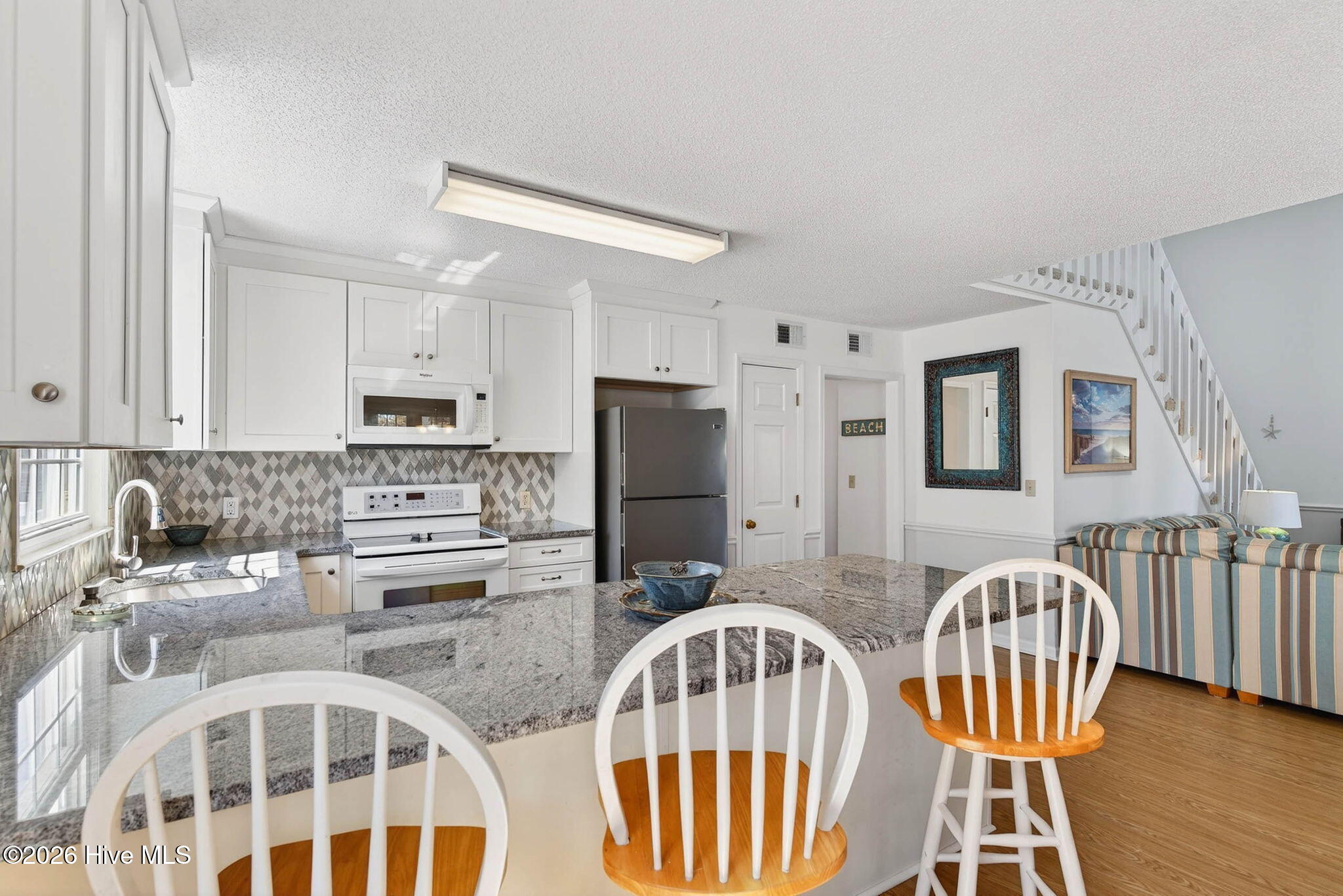 1206 N Shore Drive W Property Photo 17